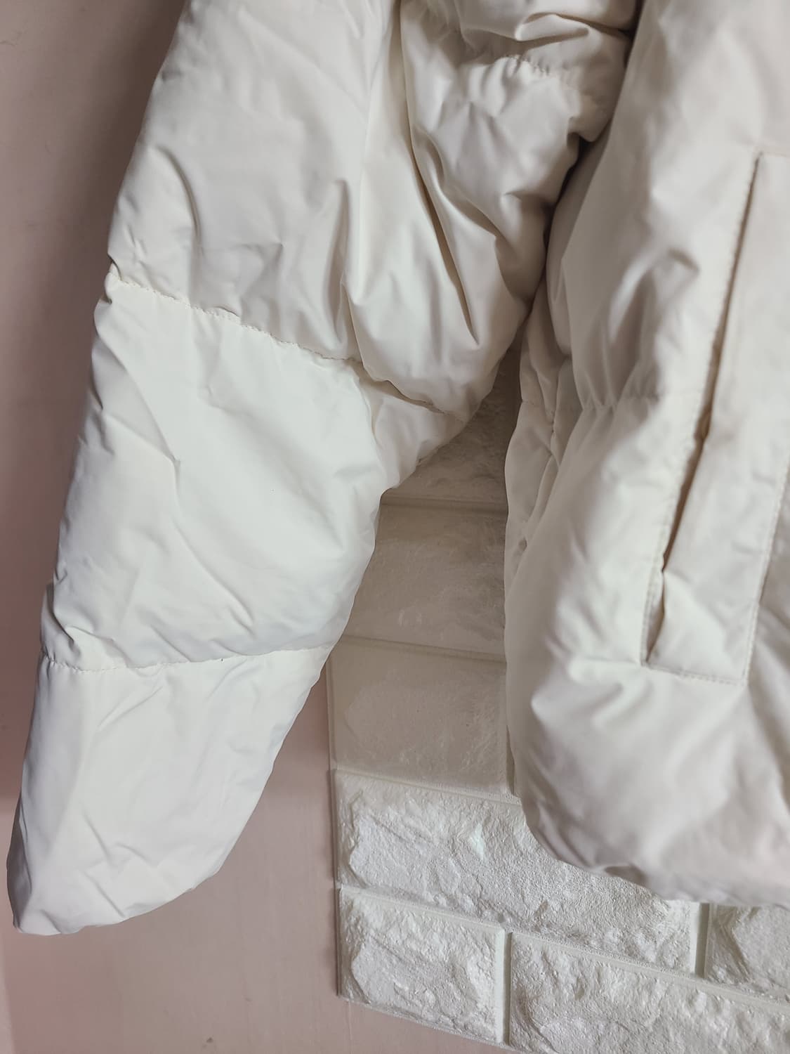 노스페이스 아이보리 숏패딩(55-66) 상품이미지4