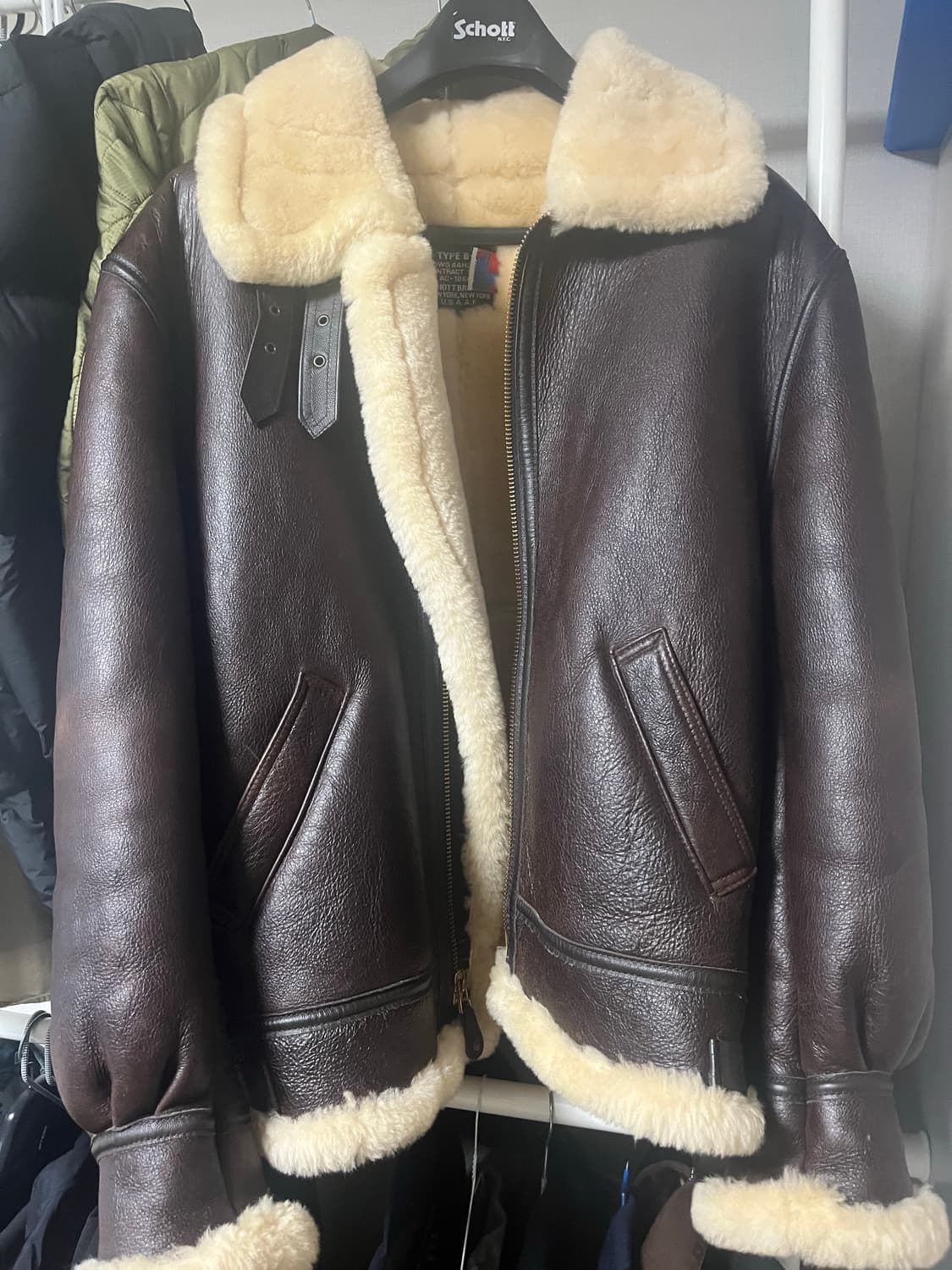 Schott nyc b3 쇼트 무스탕 상품이미지2