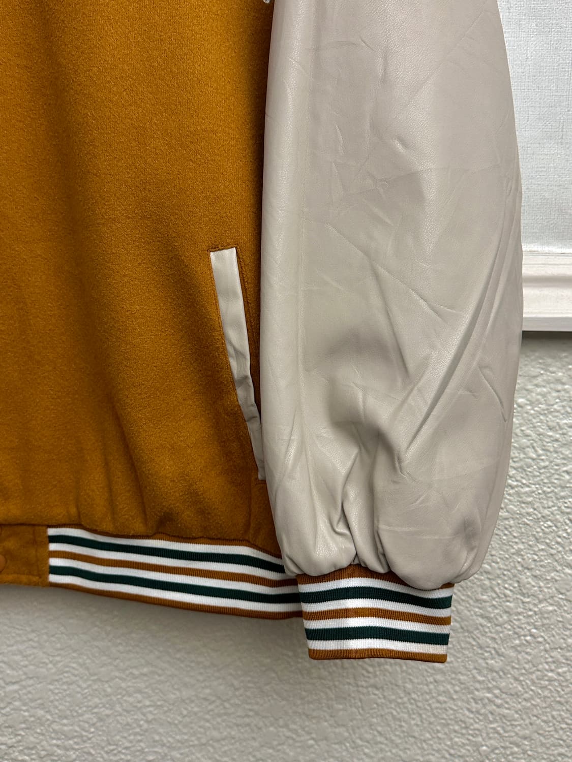 Chip Clip 오버 바시티 자켓 상품이미지10