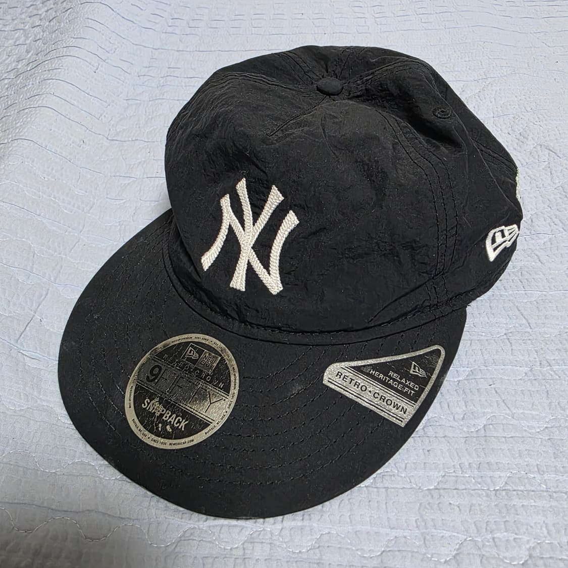 디스이즈네버댓 X 뉴에라 뉴욕양키스 레트로 크라운 캡 블랙 상품이미지1