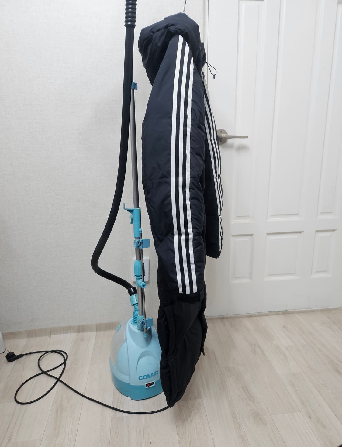 (105)XL ☆초대장급☆ 아디다스 3st [검흰] 덕다운롱패딩 상품이미지4