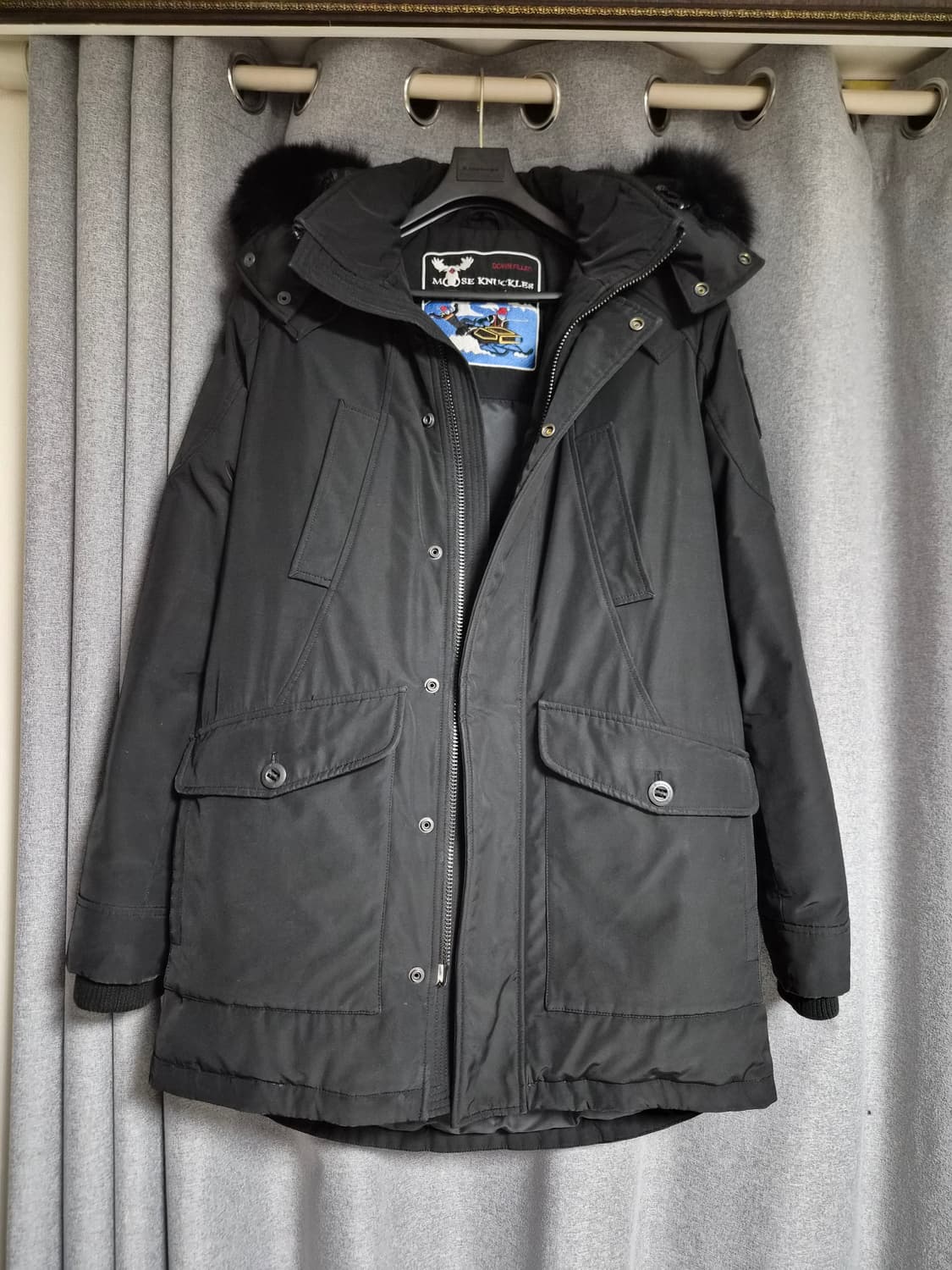 무스너클 패딩 팝니다 노비스 맥케이지 캐나다구스 상품이미지1