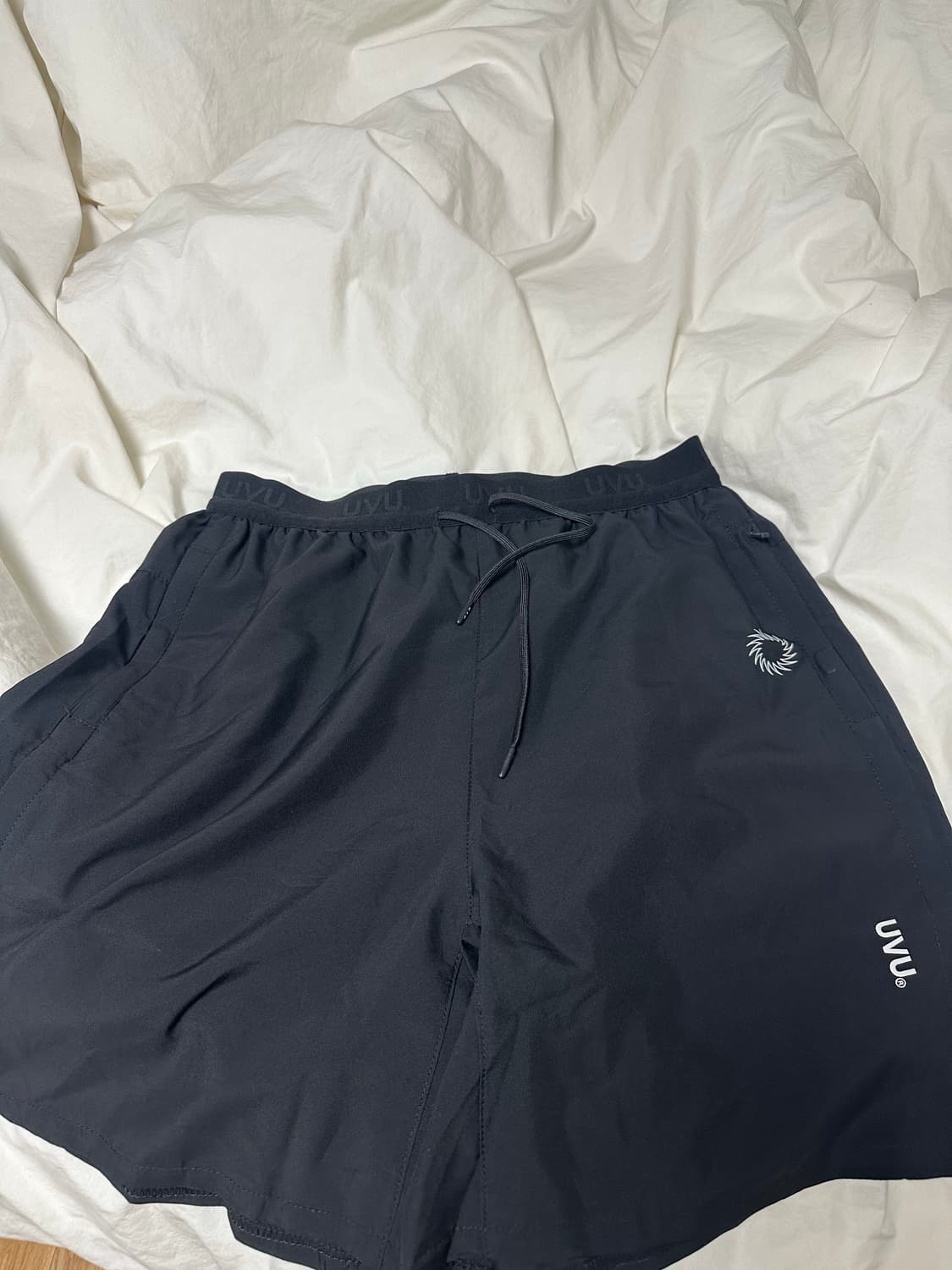 XL) UVU 트레이닝 쇼츠 블랙 팝니다 상품이미지2