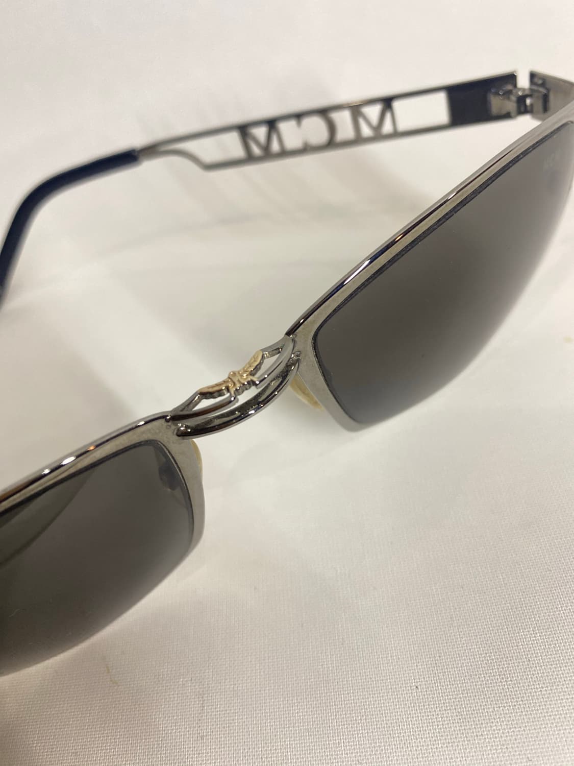 MCM 빈티지 스틸 포인트 선글라스 상품이미지5