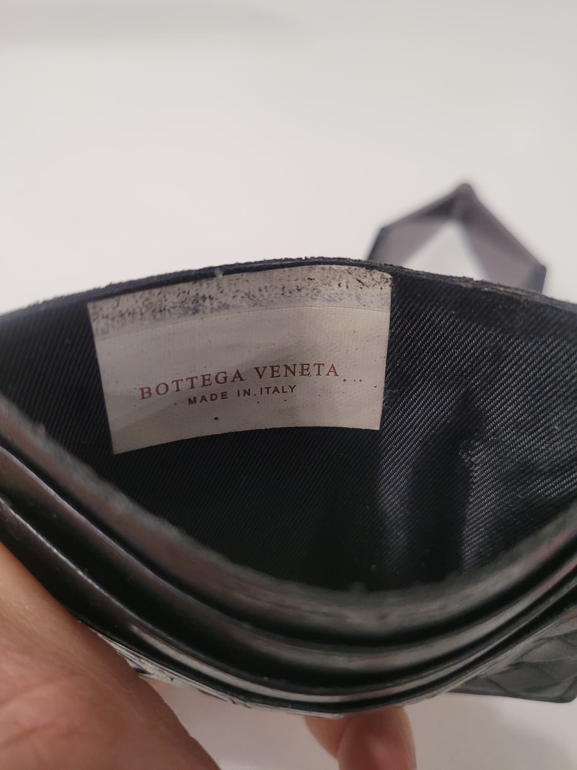 [정품] 보테가 베네타 6슬롯 카드지갑 블랙 (인트레치아토)
 상품이미지3