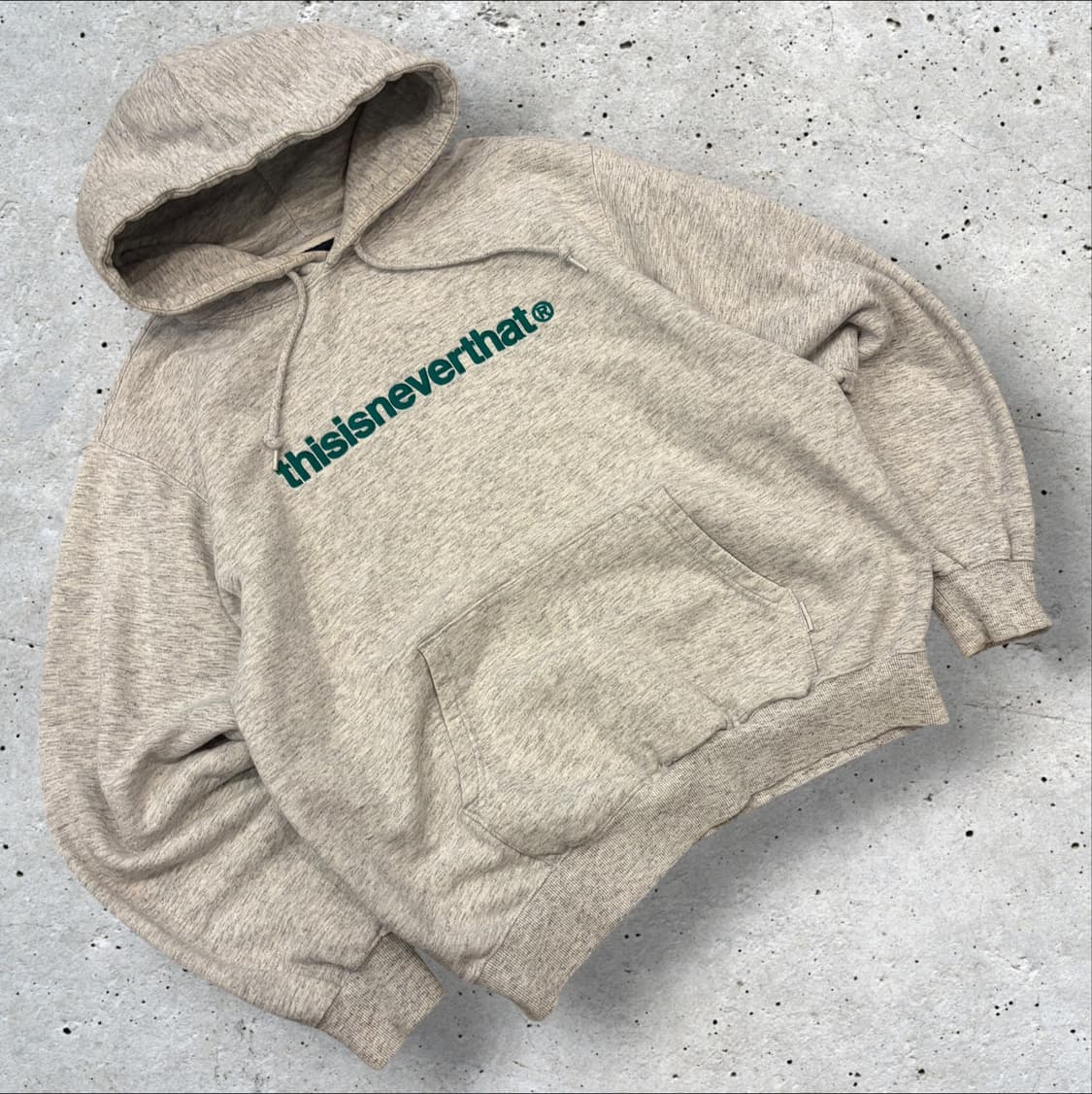 [M] 디스이즈네버댓 회색 그린자수 후드티 D743 상품이미지1