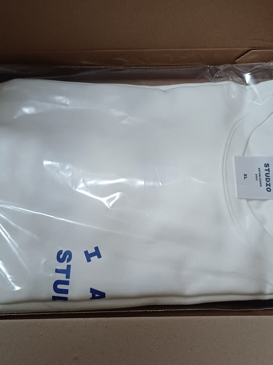 IAB Studio 아이앱 10주년 XXL 상품이미지2