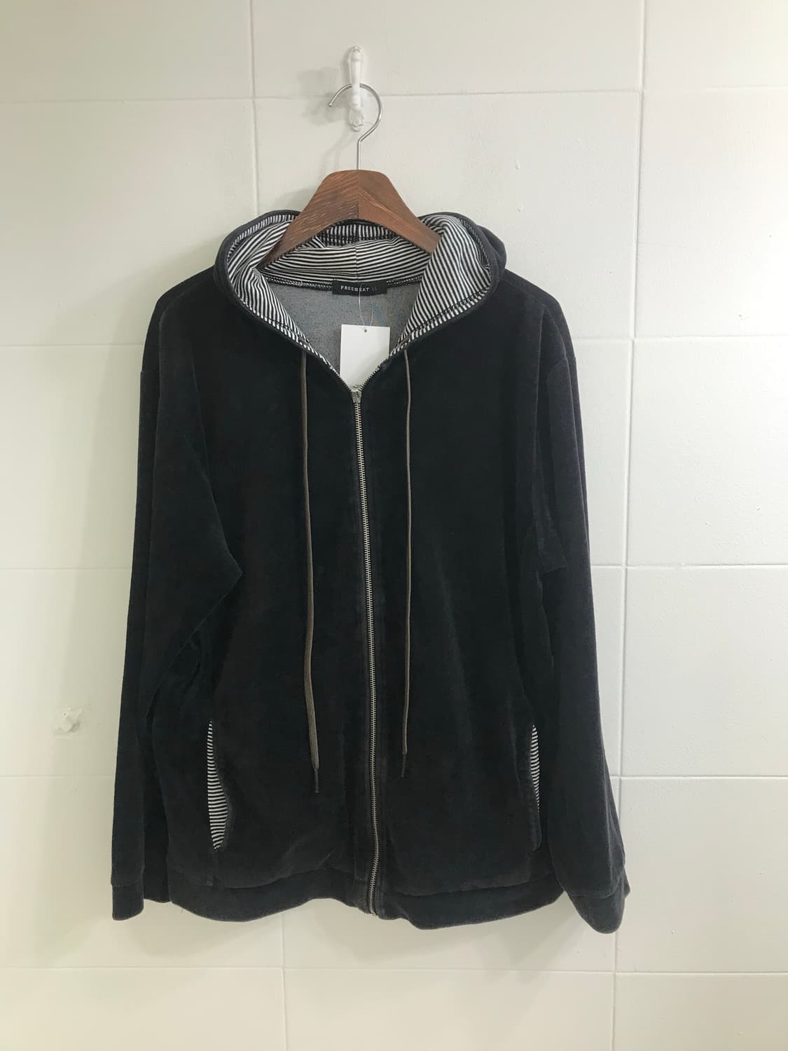 체크 하이넥 케이프 코트 무채색 니혼진 코디세트 상품이미지7