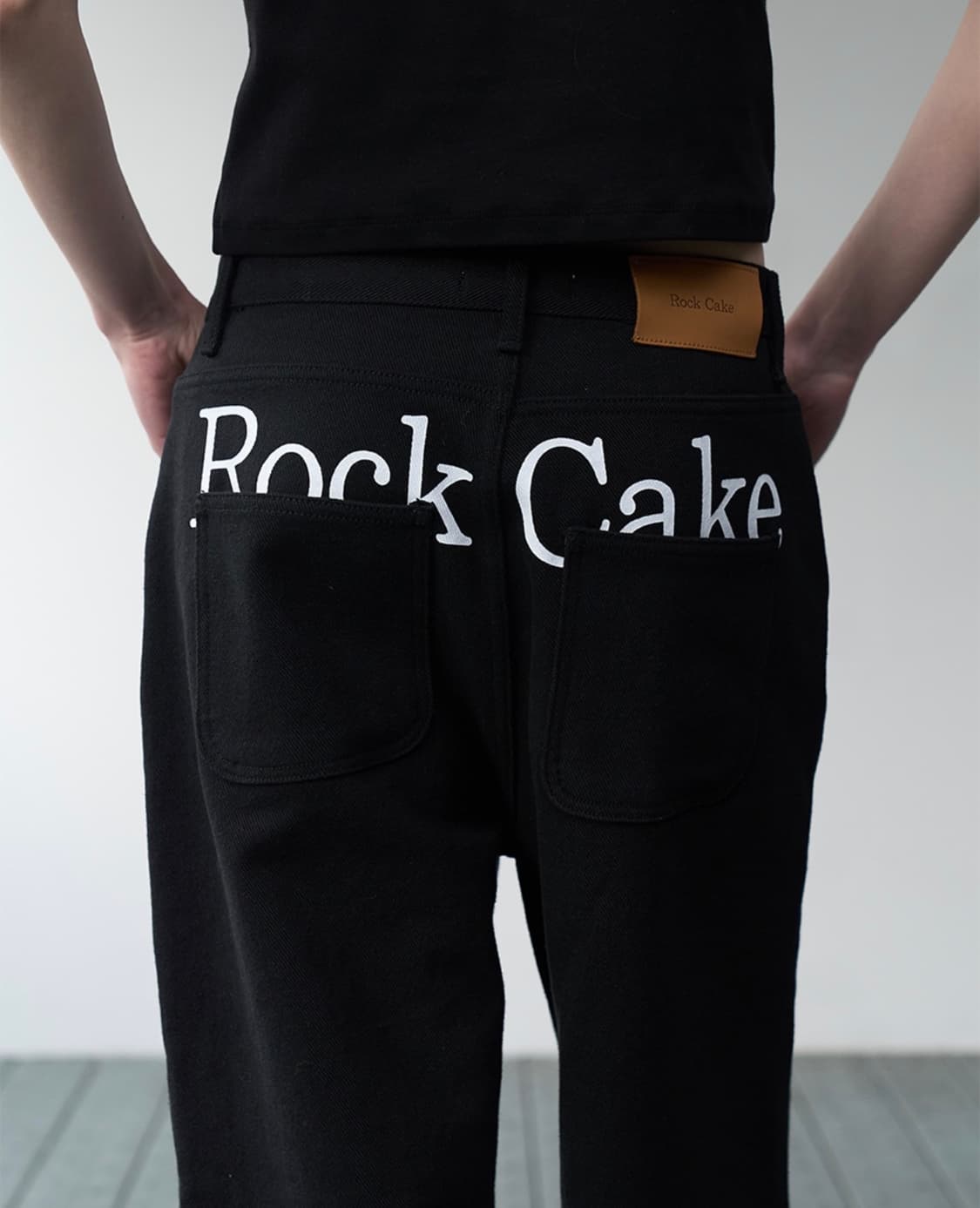 락케이크 / Lettering Hide Pants 상품이미지2