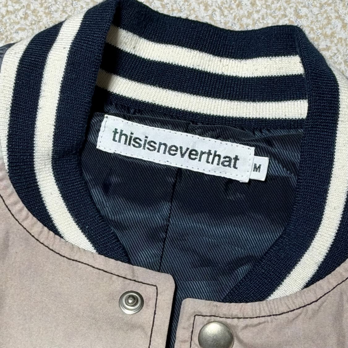 디스이즈네버댓 M 스타디움 바시티 자켓 상품이미지5