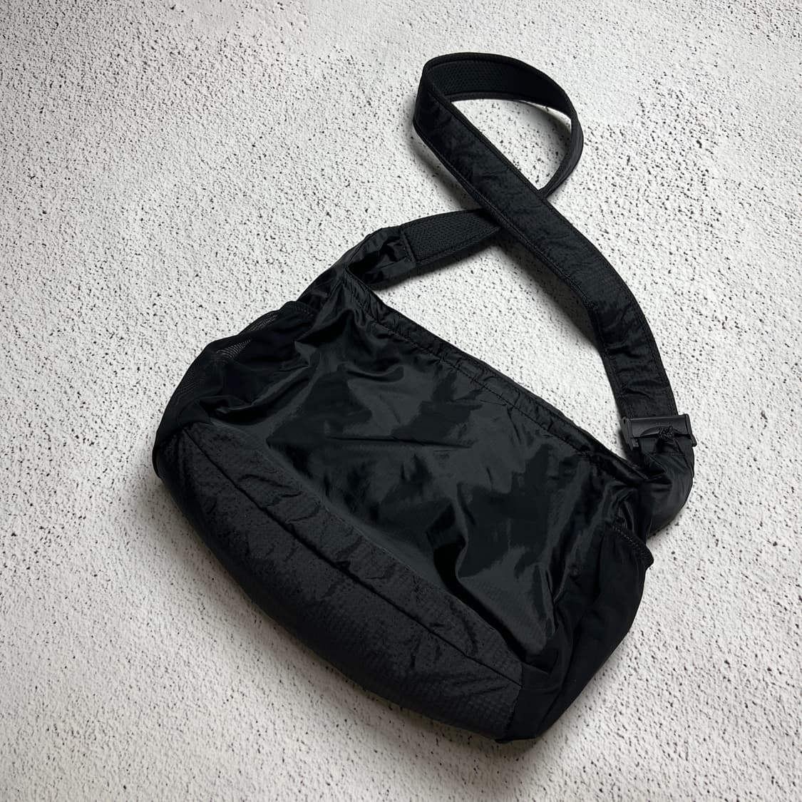 Patagonia Lightweight Travel Courier 15L 상품이미지4