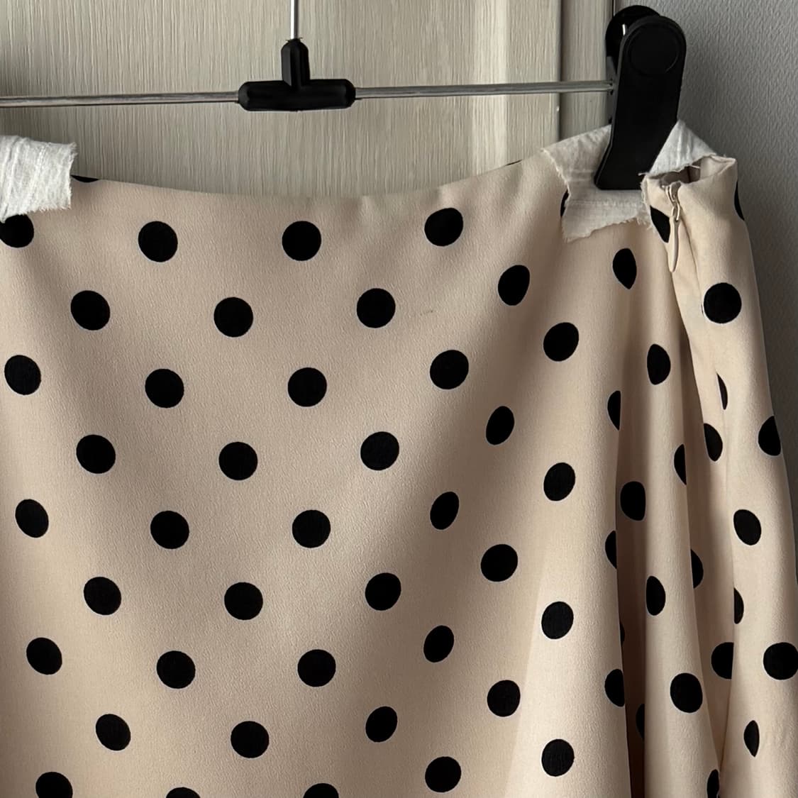 오브오브 도트 스커트 베이지 하프 기장 M 사이즈 상품이미지4