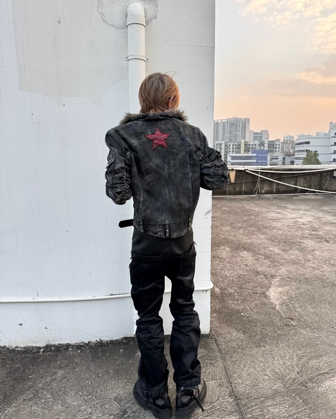 Frosted Red Star Grunge Stud Jacket 상품이미지3