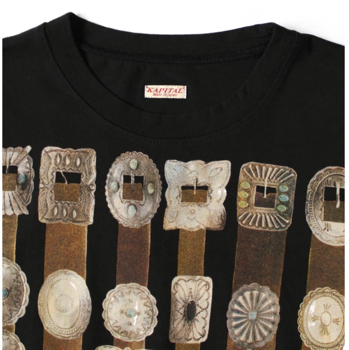 캐피탈(KAPITAL) 20수 크루넥 긴팔 티셔츠 커튼 콘초 벨트 프린트 상품이미지3