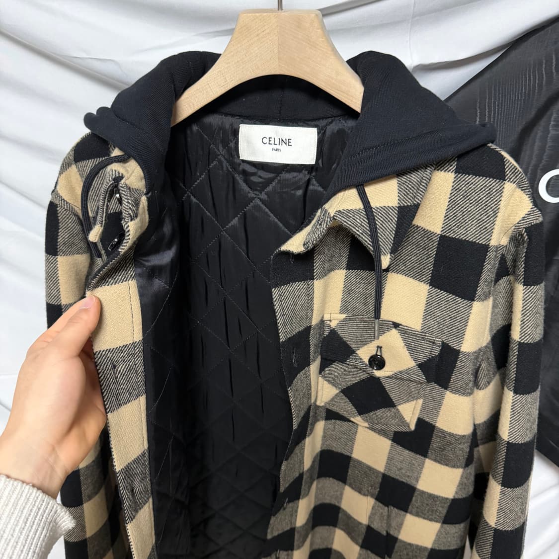 [S+급/50] 셀린느 체크 울 후드 오버셔츠 자켓 베이지 상품이미지6