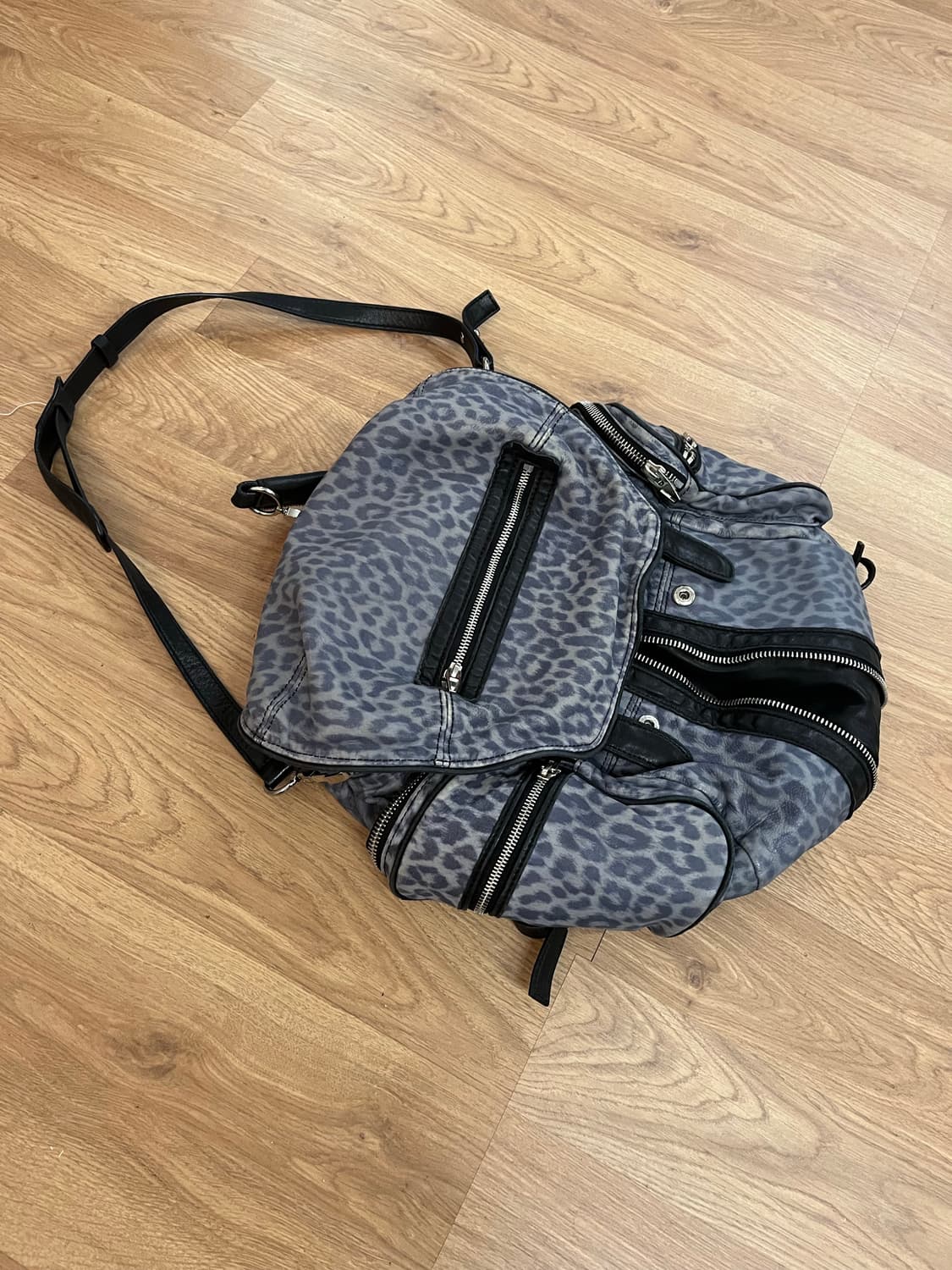 알렉산더왕 마르티 백팩 상품이미지2