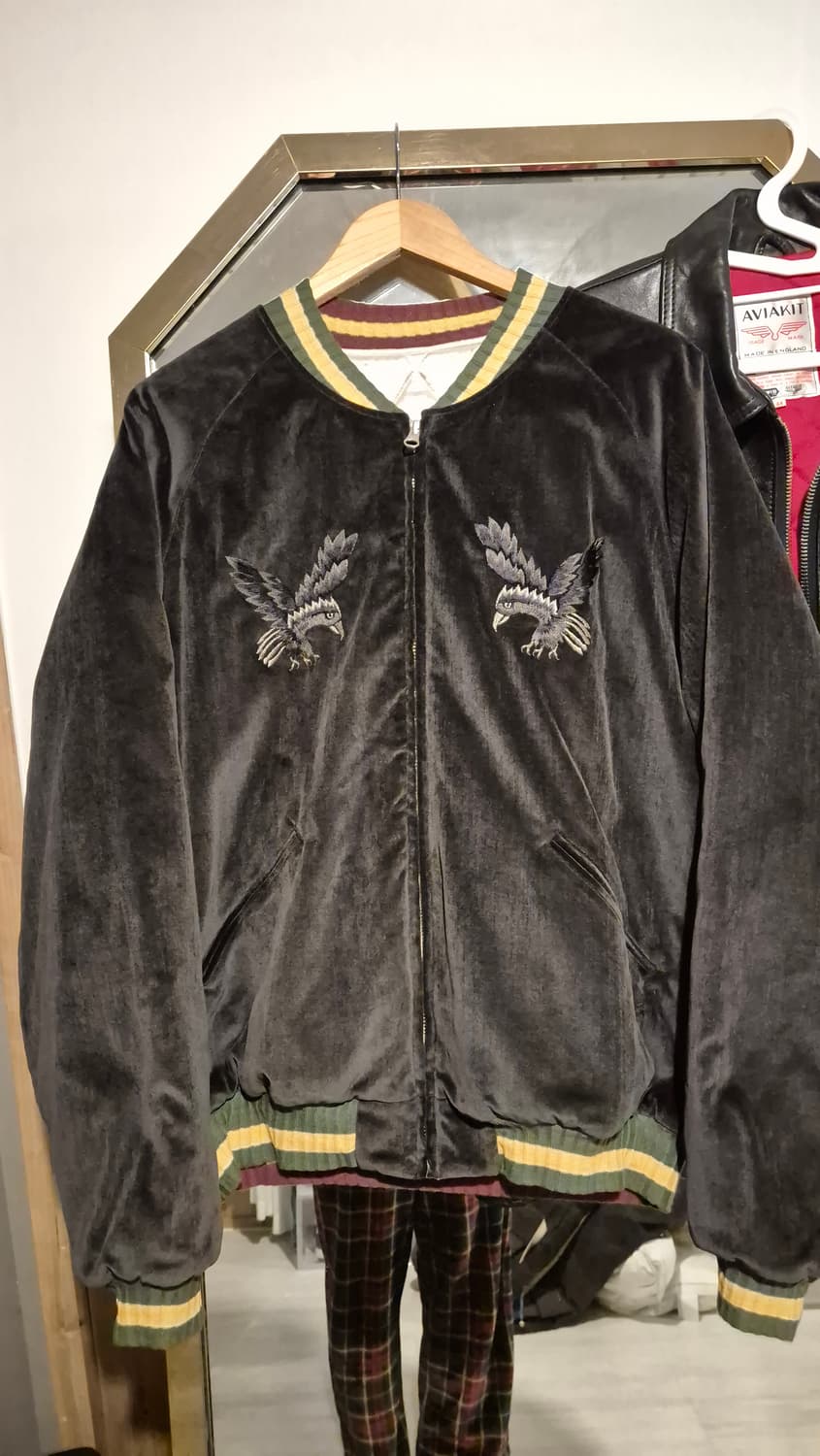 캐피탈 25년 신상 수베니어 새상품팝니다 상품이미지2