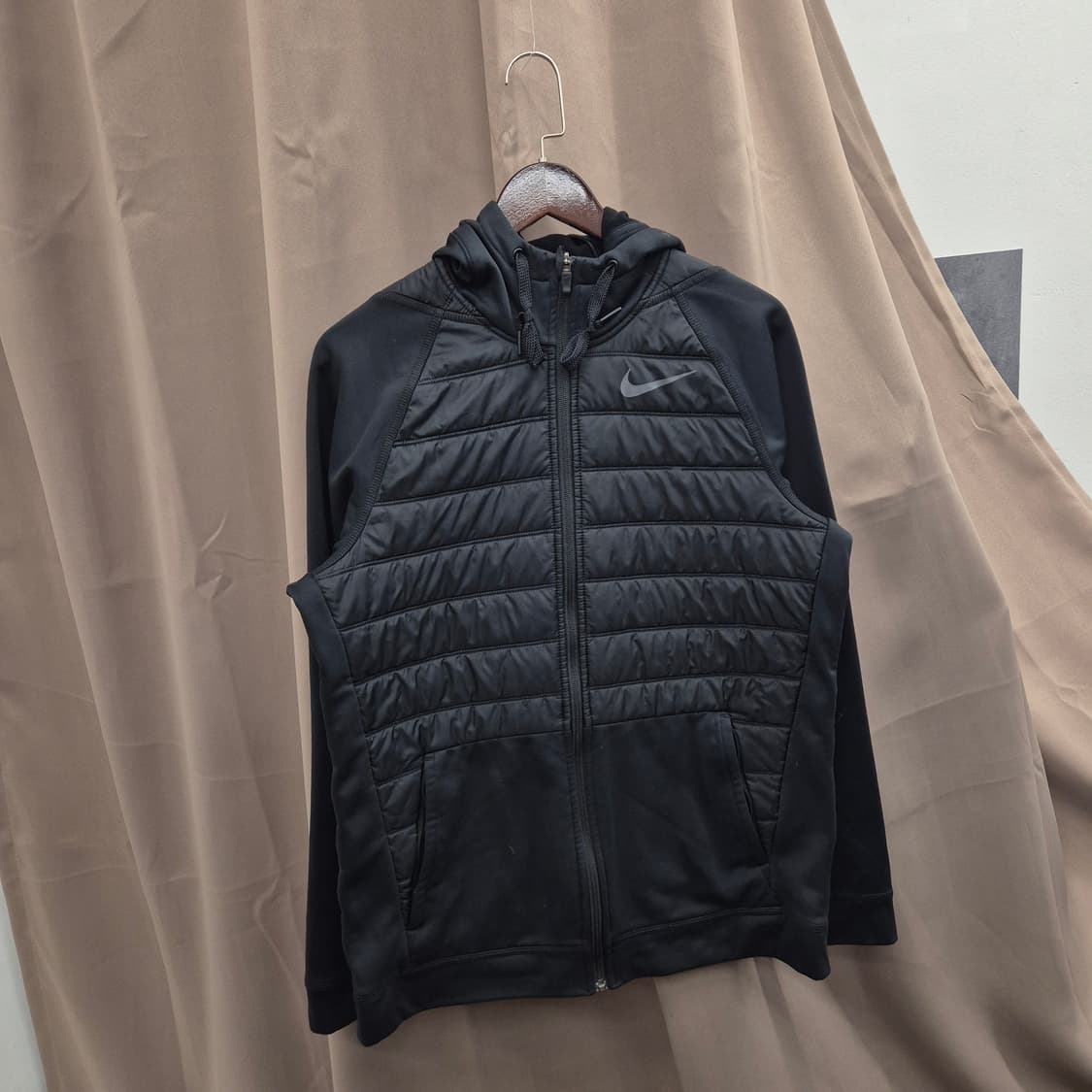 나이키 러닝 경량 패딩 자켓 상품이미지1