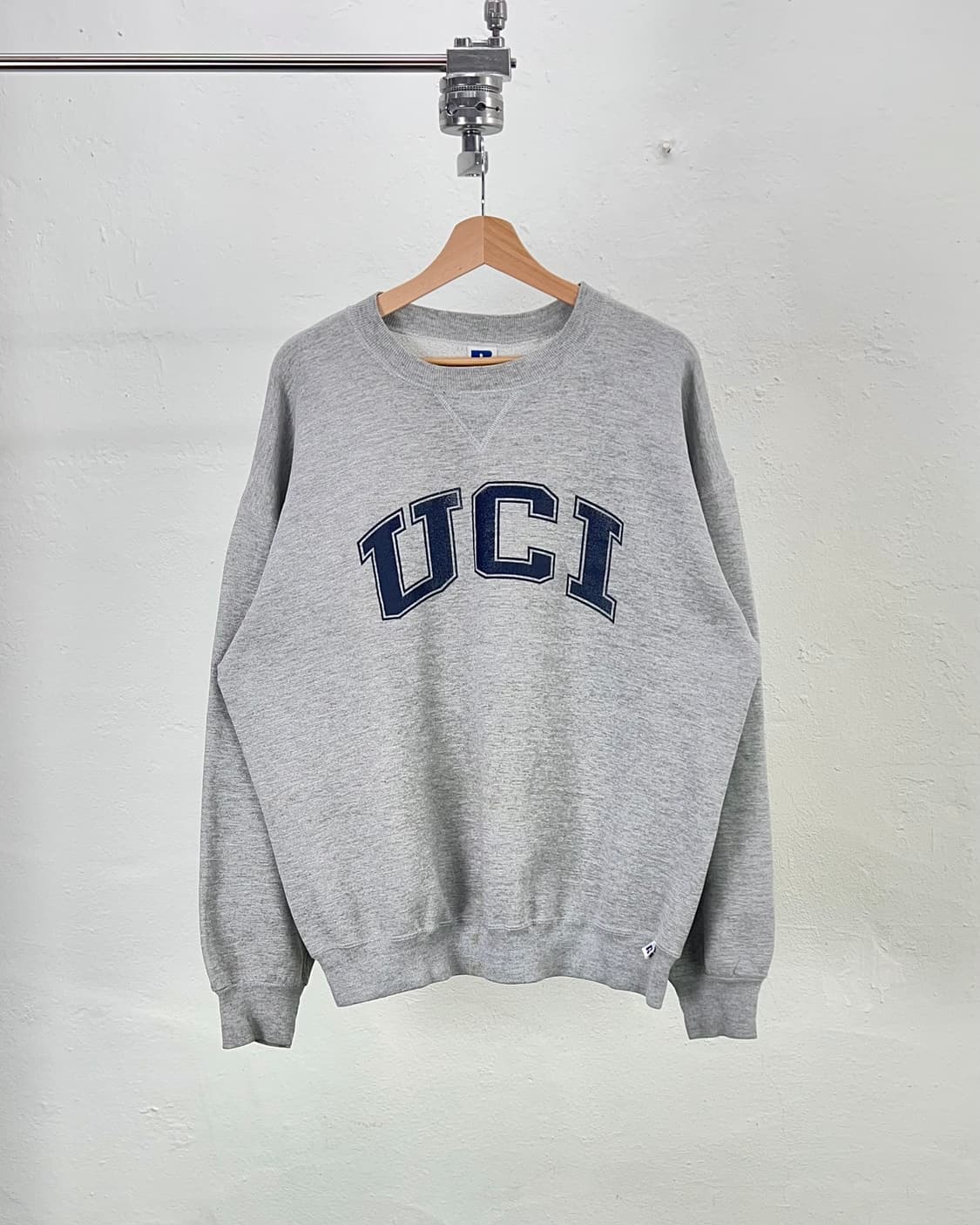 90s 러셀 애슬레틱 라이트 그레이 어바인 컬리지 크루넥 스웨트 셔츠 상품이미지1
