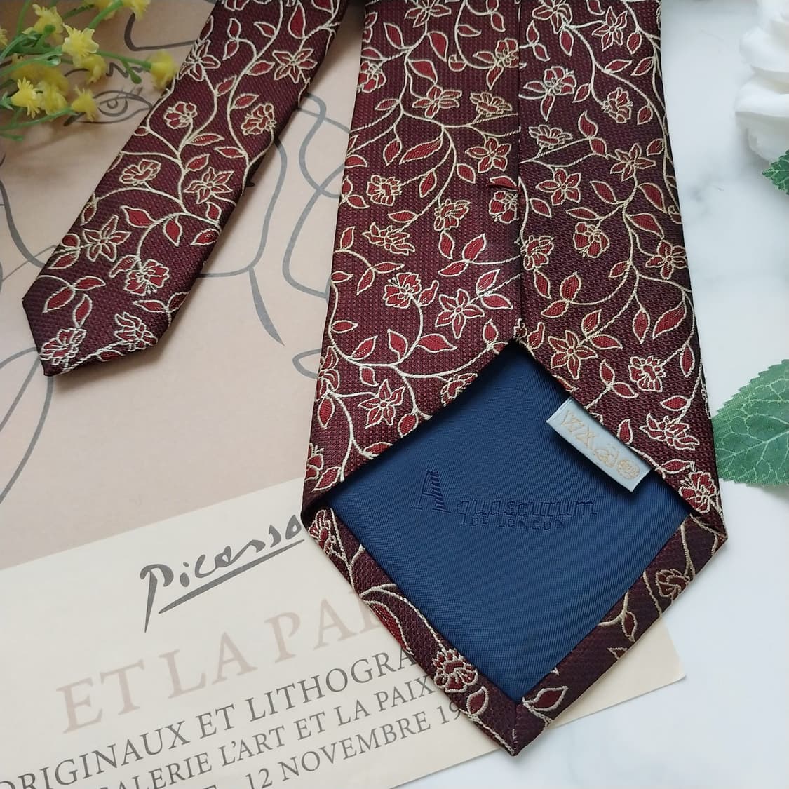 아쿠아스큐텀 실크 버건디 플라워 넥타이 9.7cm A+등급 K1191
 상품이미지7