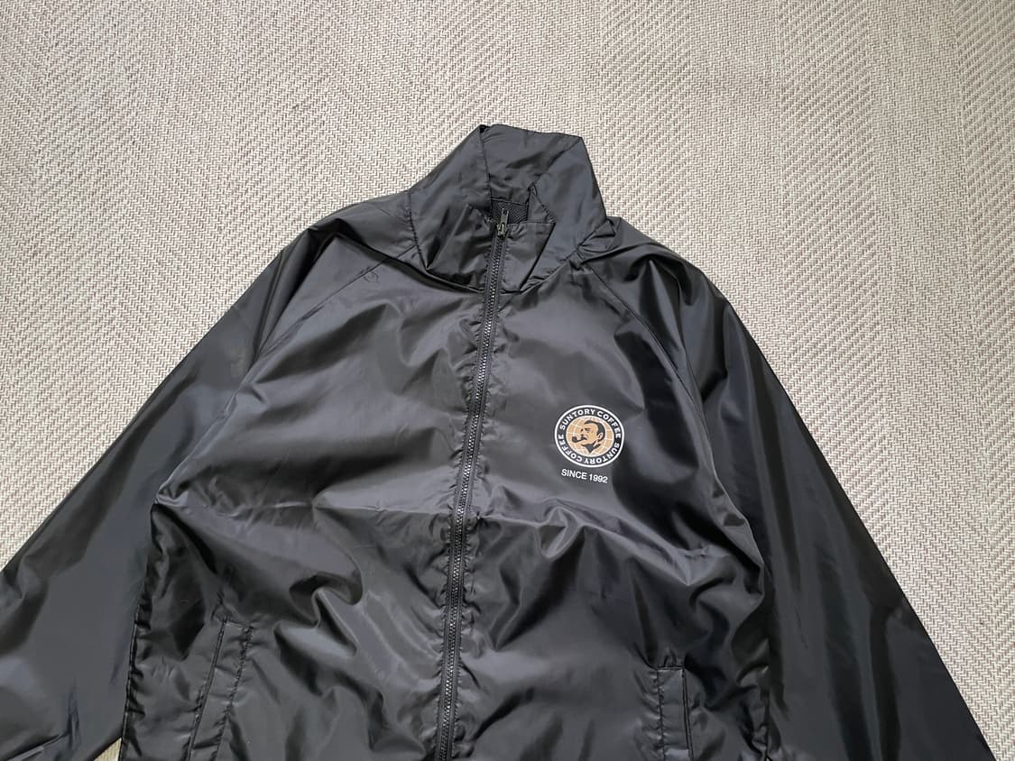 산토리보스 x 데상트 나일론 바람막이  상품이미지3