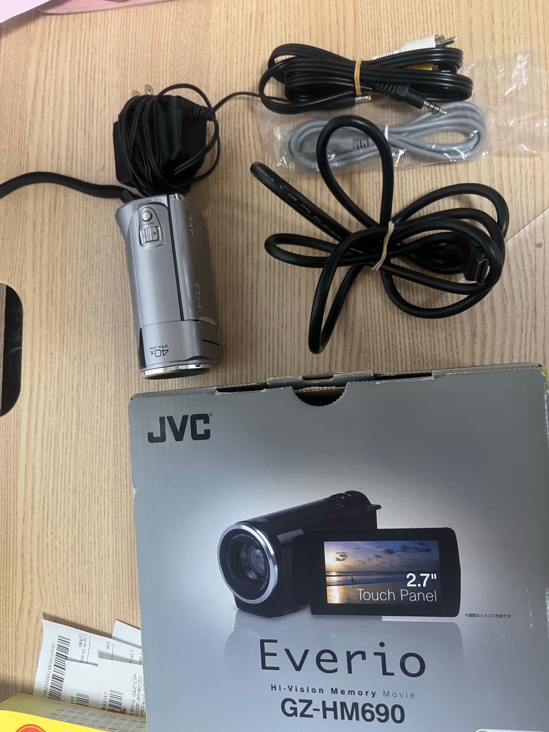 JVC 에버리오 GZ-HM690 캠코더 실버 빈티지 캠코더 셀카 가능 상품이미지3