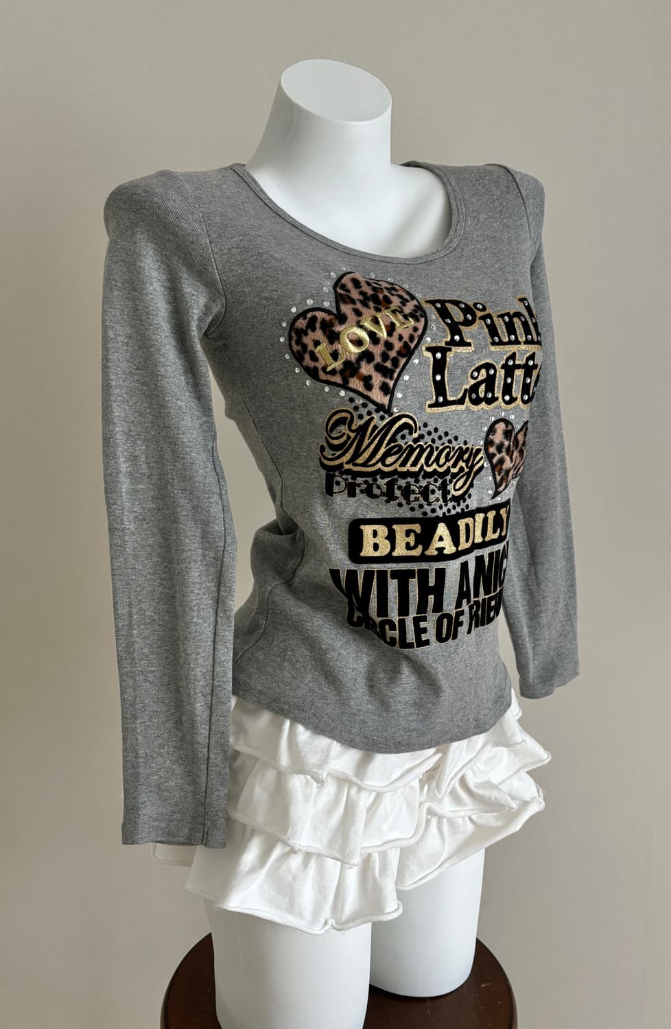 그레이 레오파드 퍼 하트 큐빅 레터링 티셔츠 갸루 y2k 상품이미지2