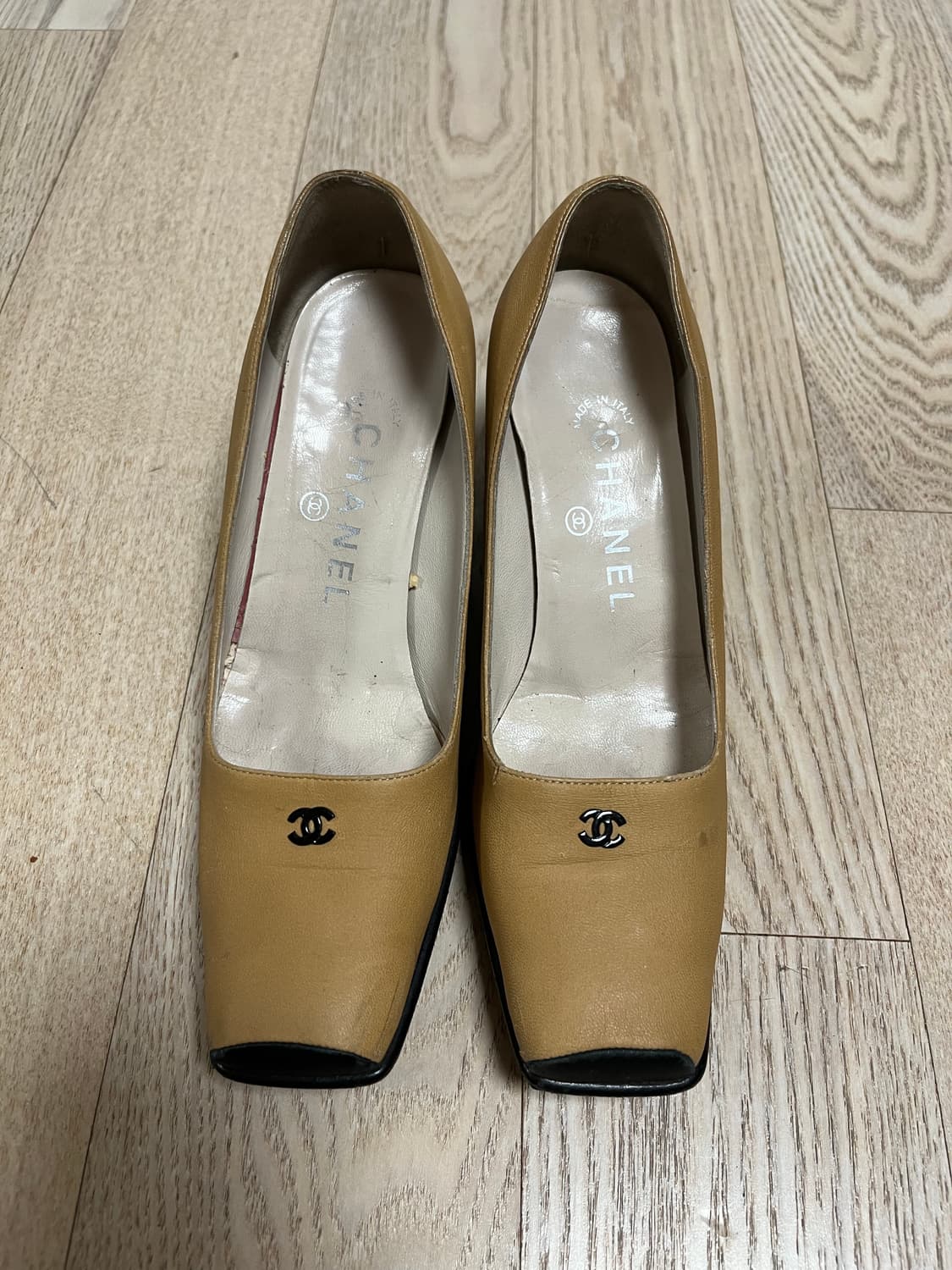 샤넬 펌프스 힐 상품이미지1