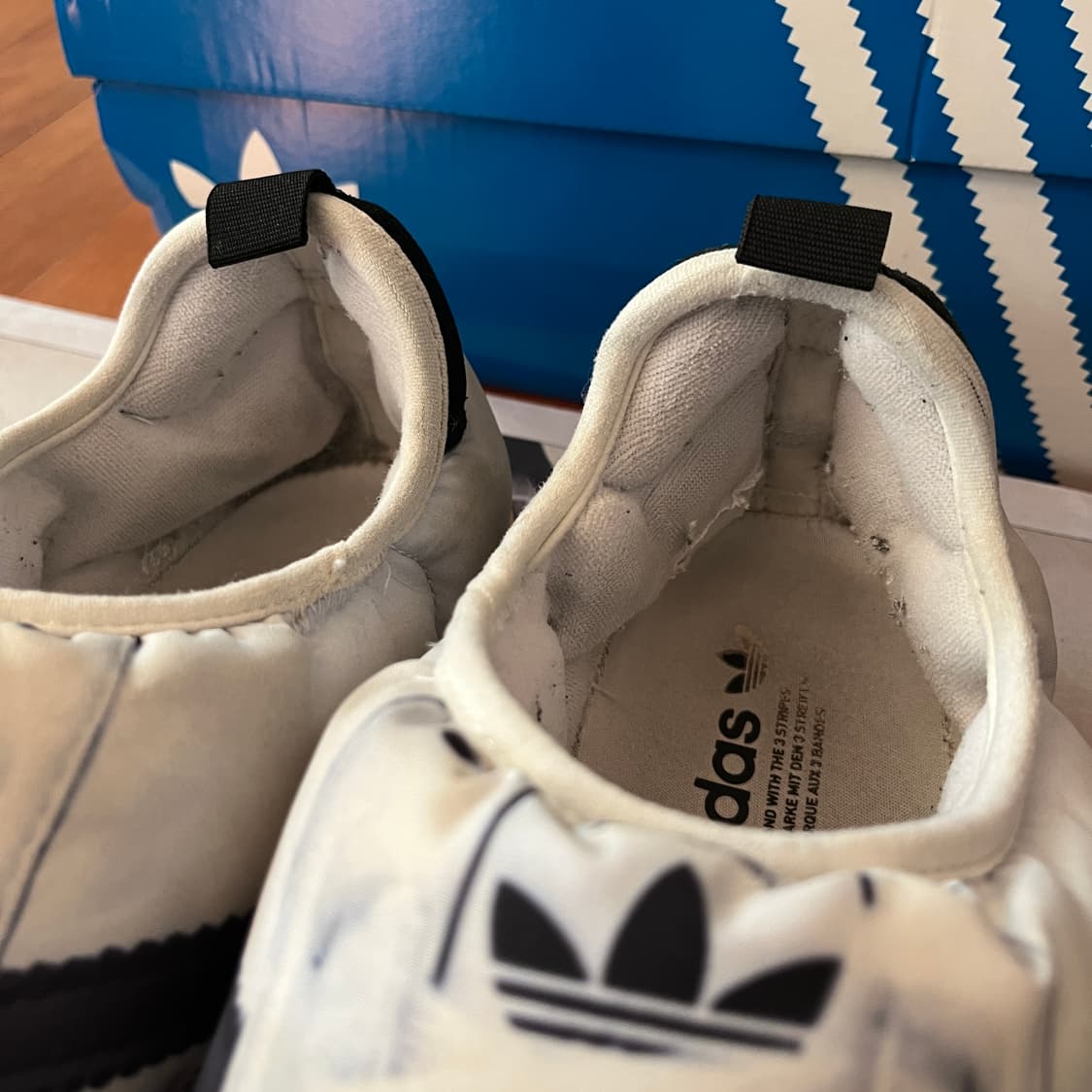 아디다스 퍼피렛 패딩슈즈 HP6697 275 상품이미지4