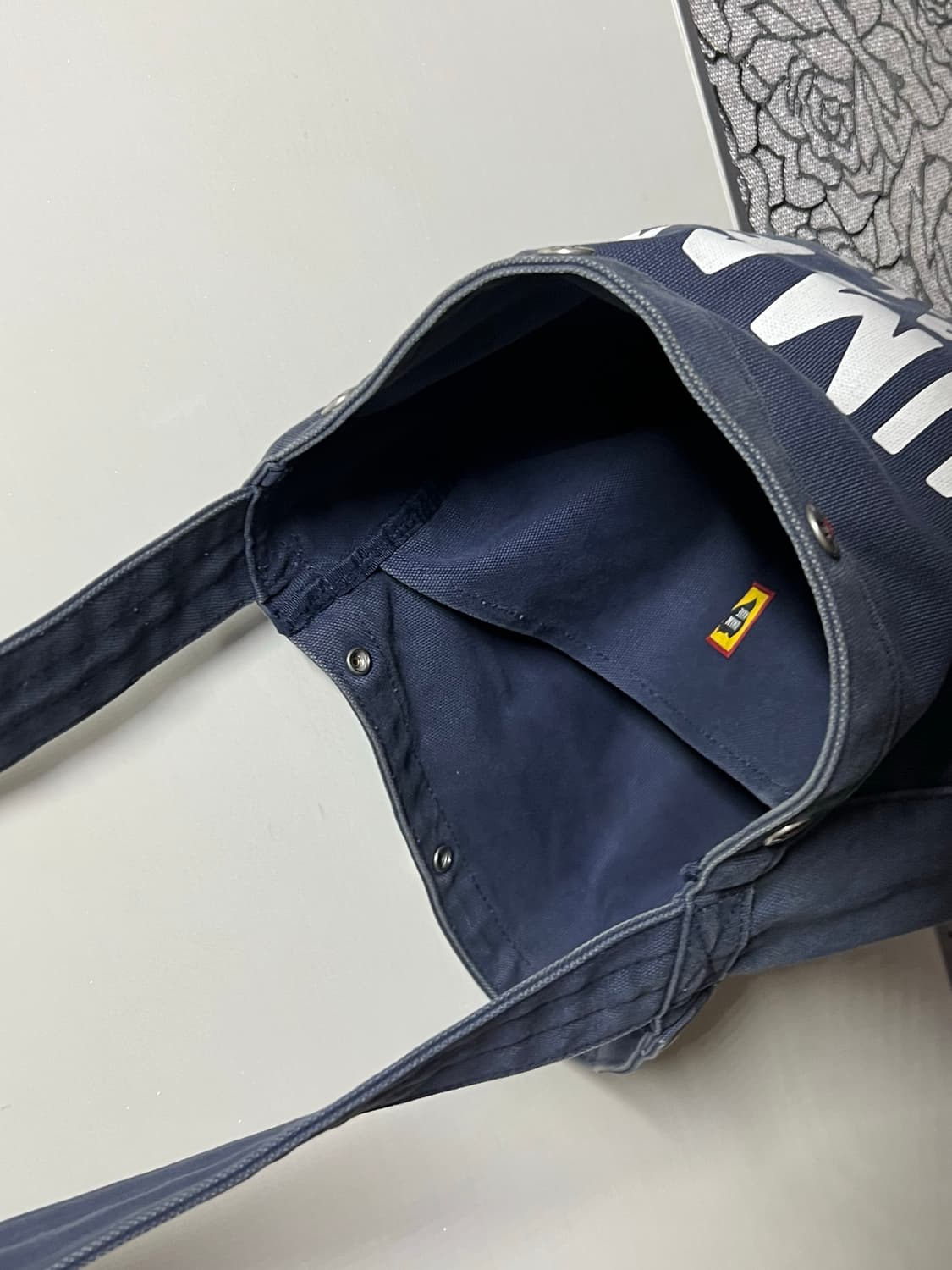 휴먼메이드 페이퍼보이 백 상품이미지5