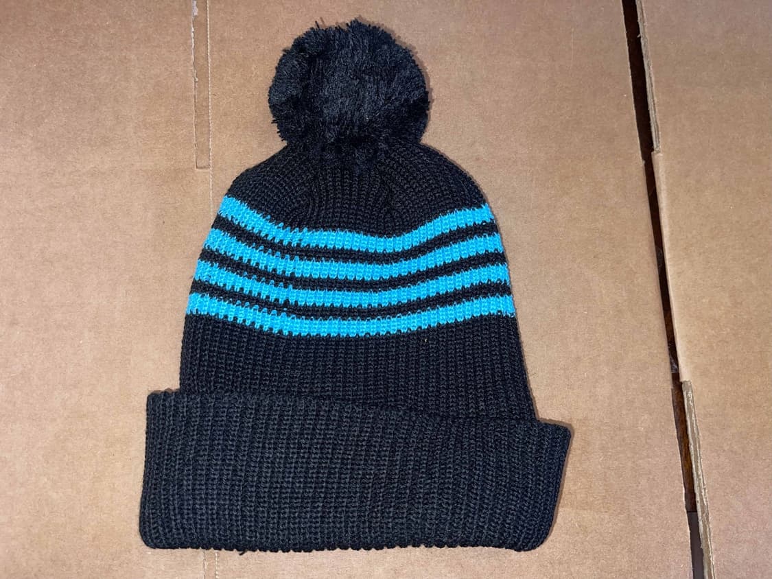 18FW 슈프림 스트라이프 폼폼 비니 블랙블루 상품이미지3