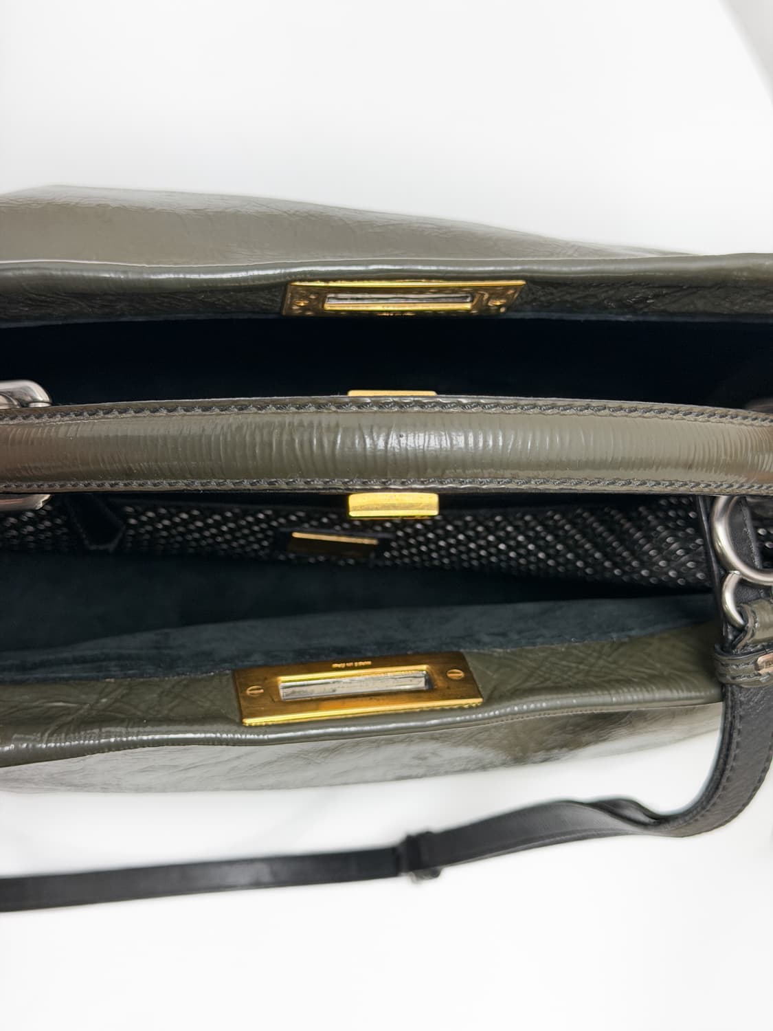 펜디 피카부 페이던트 토트 & 크로스백 상품이미지8