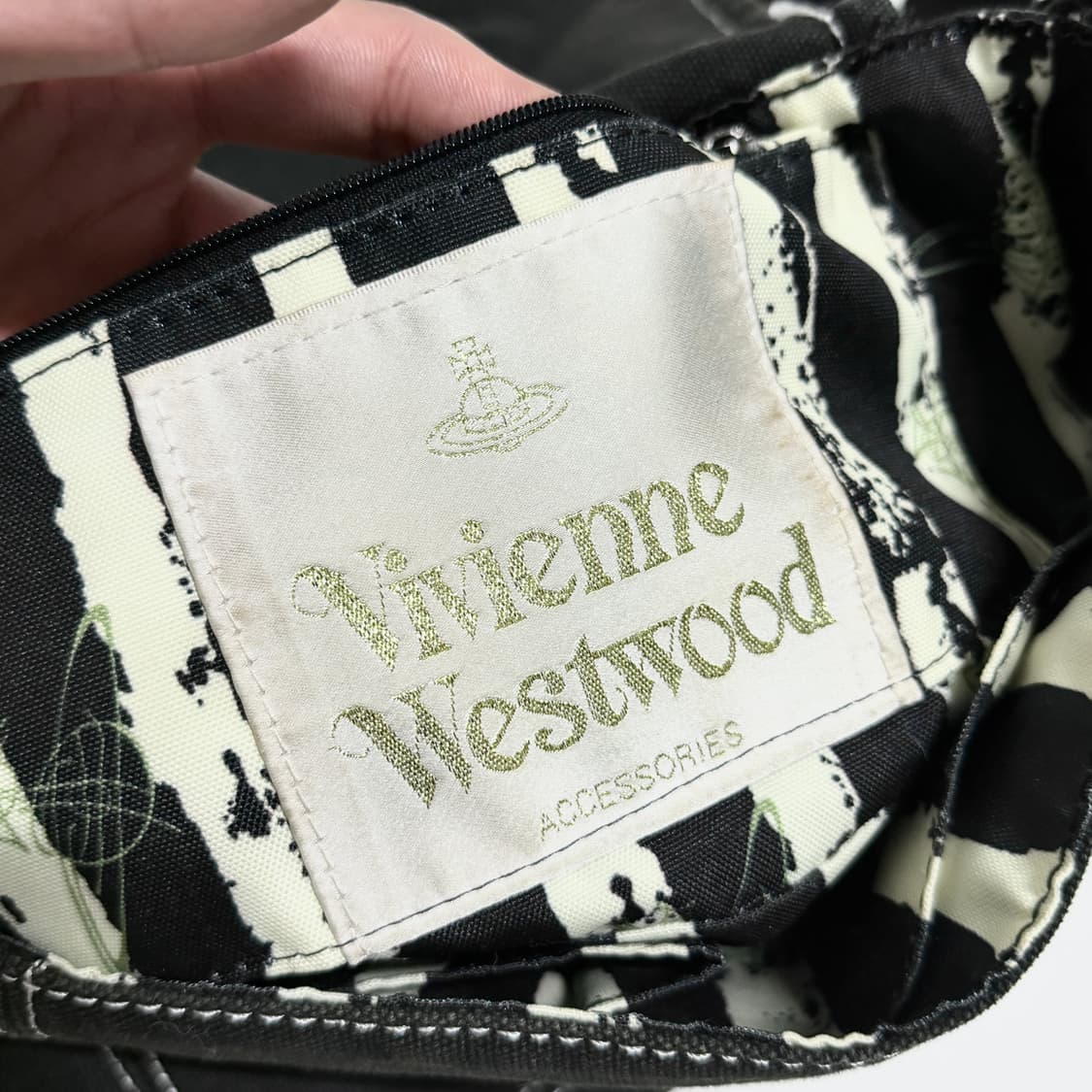 비비안웨스트우드 코튼 캔버스 숄더백 상품이미지3