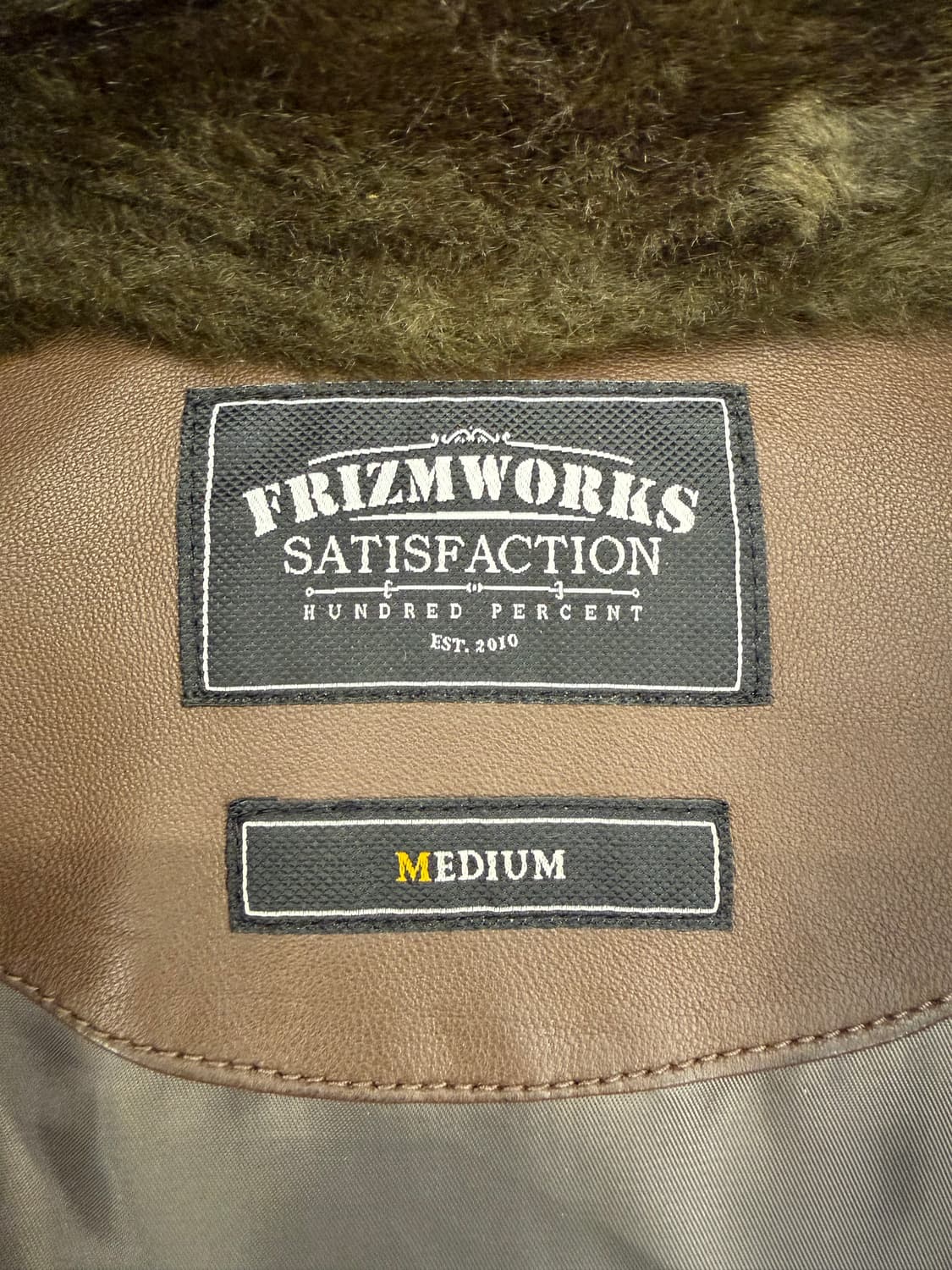 프리즘웍스 양가죽 구스다운 점퍼 상품이미지2