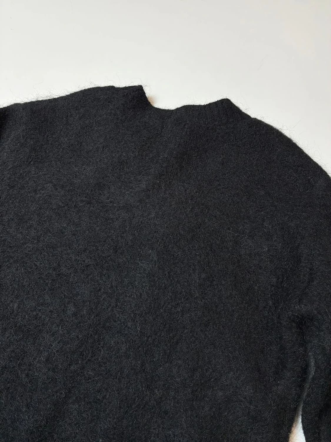 세터 24FW 에센 투 톤 모헤어 블렌드 니트 PN8647 상품이미지5