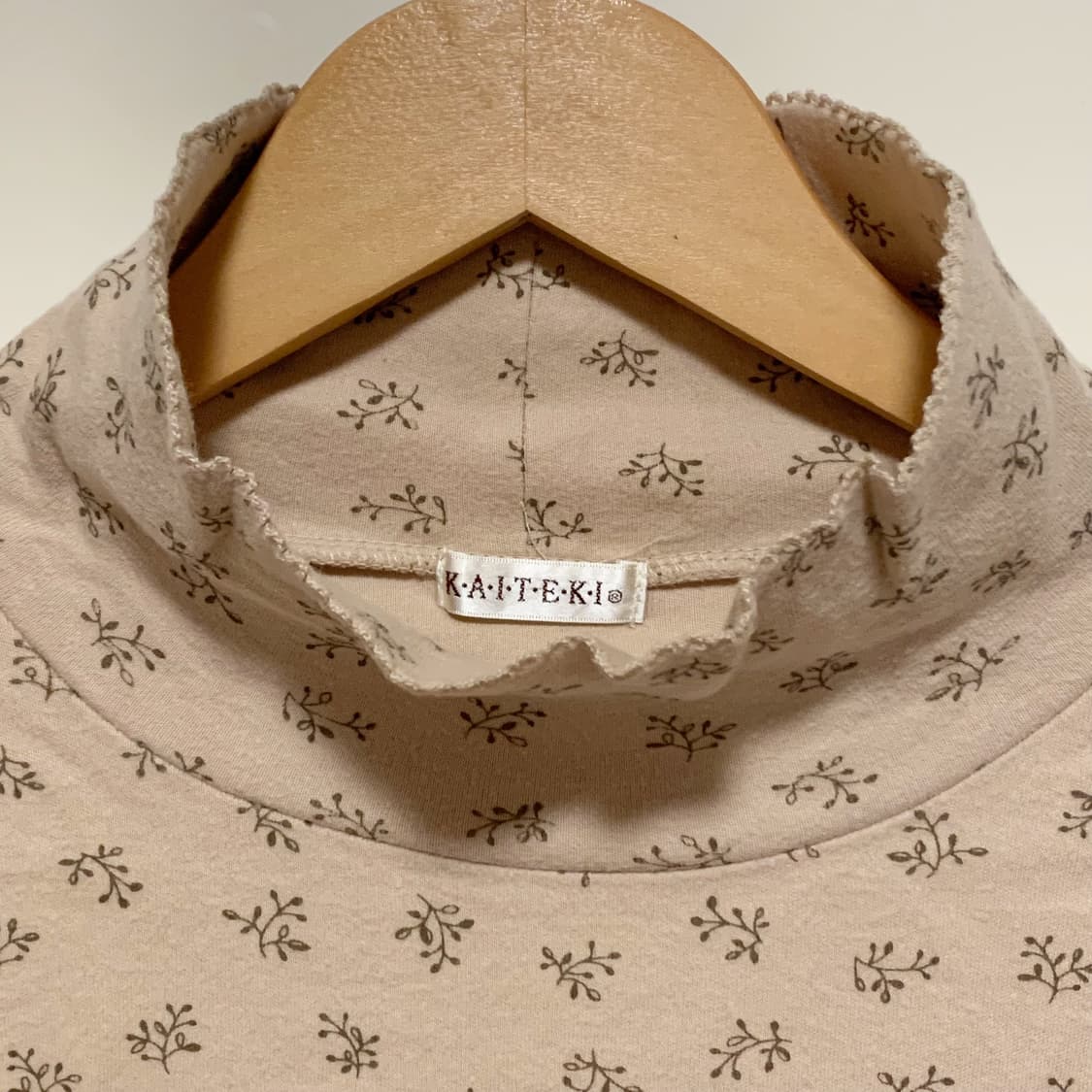 [빈티지] 모리걸 잔꽃 목폴라 티셔츠 상품이미지2