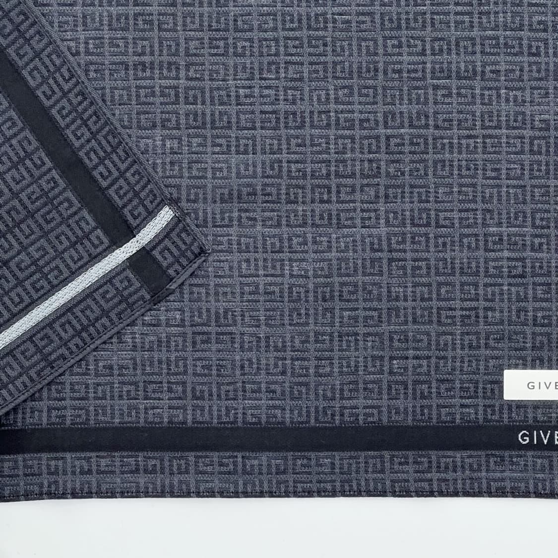 (새상품) givenchy / 지방시 쁘띠스카프 손수건 상품이미지4