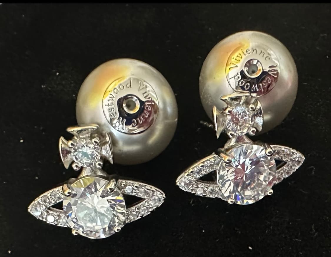 비비안 웨스트우드 진주 큐빅 귀걸이 상품이미지3