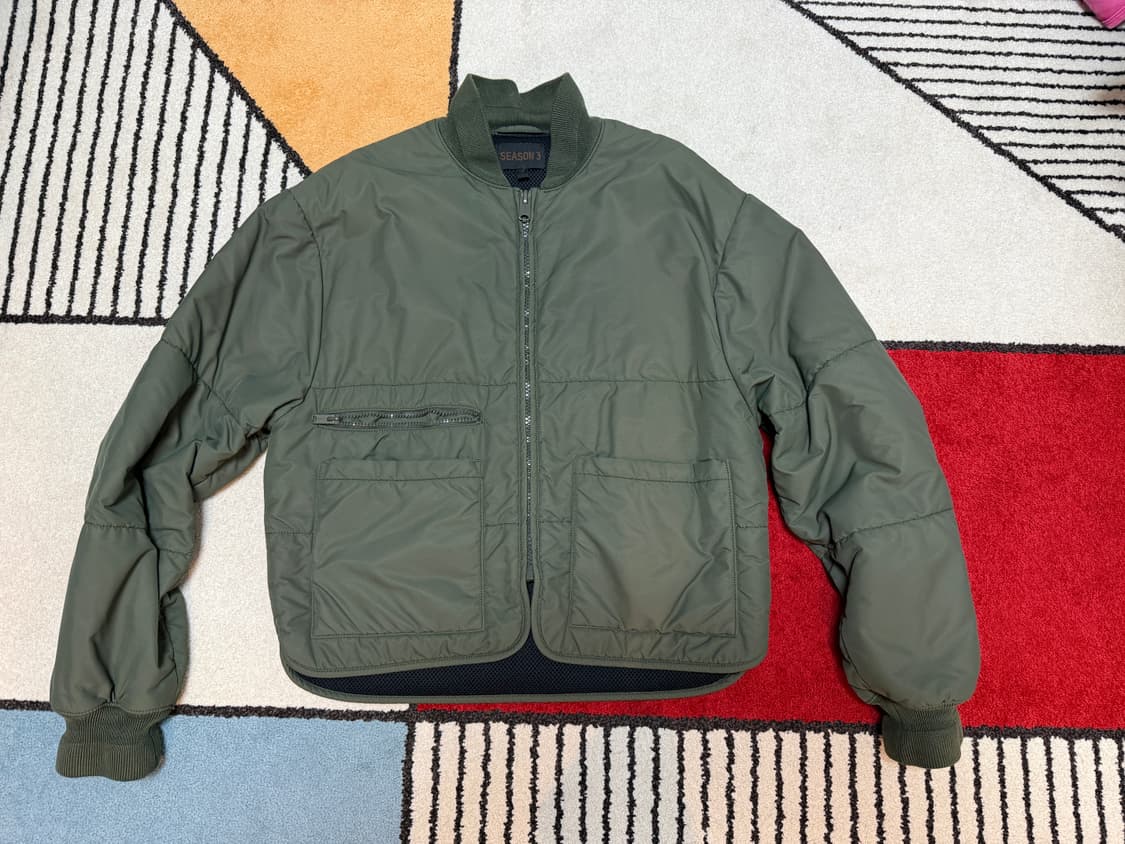 이지 시즌 3 봄버 자켓 상품이미지1