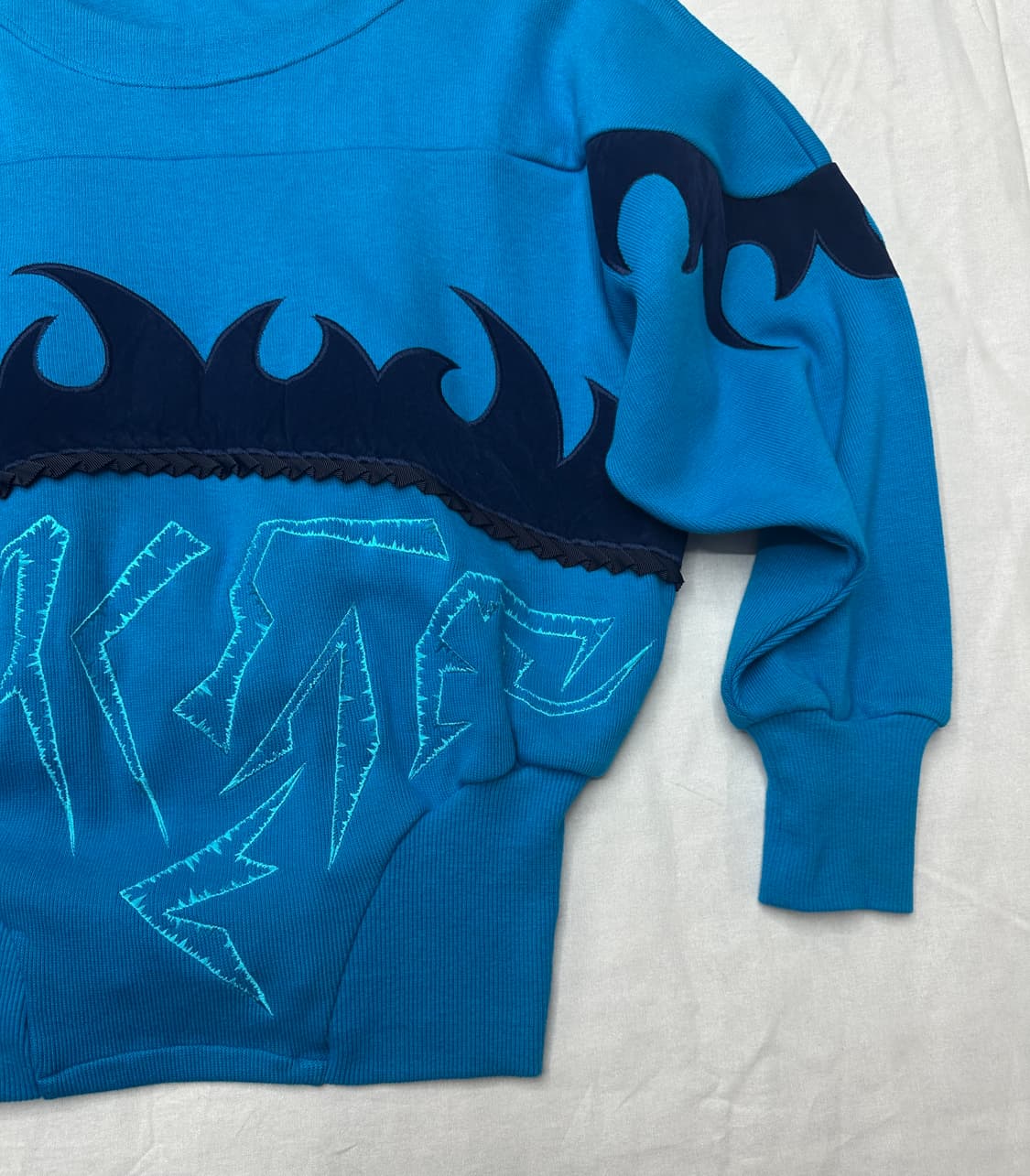 맨투맨 상품이미지3