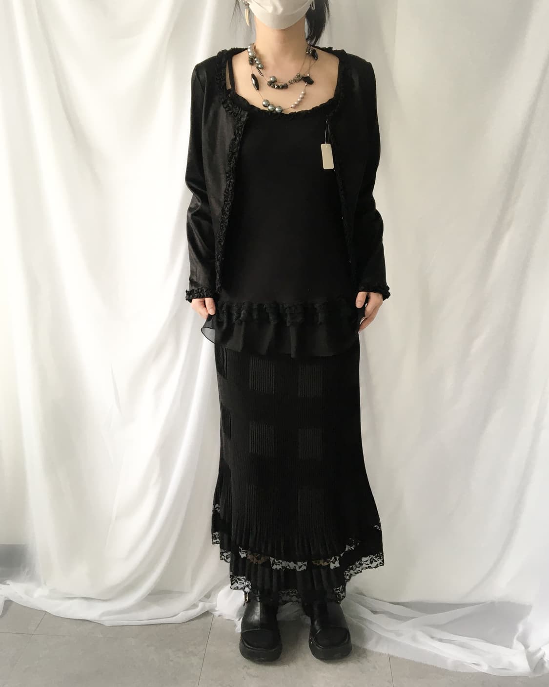 Frill point glossy jacket 상품이미지5