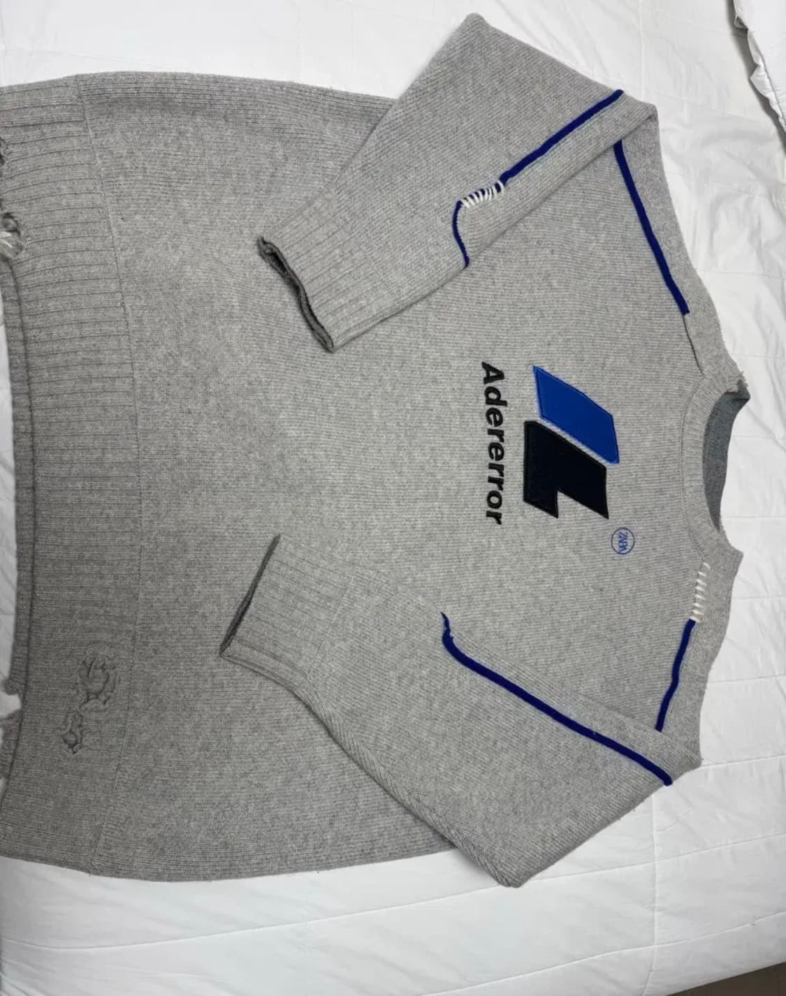 자라 X 아더에러 오버사이즈 스웨터 그레이 L-XL 중고 판매 상품이미지1