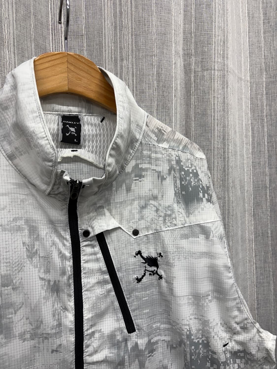 Oakley 오클리 스케터 로고 카모 테크 윈드자켓 바람막이 상품이미지5