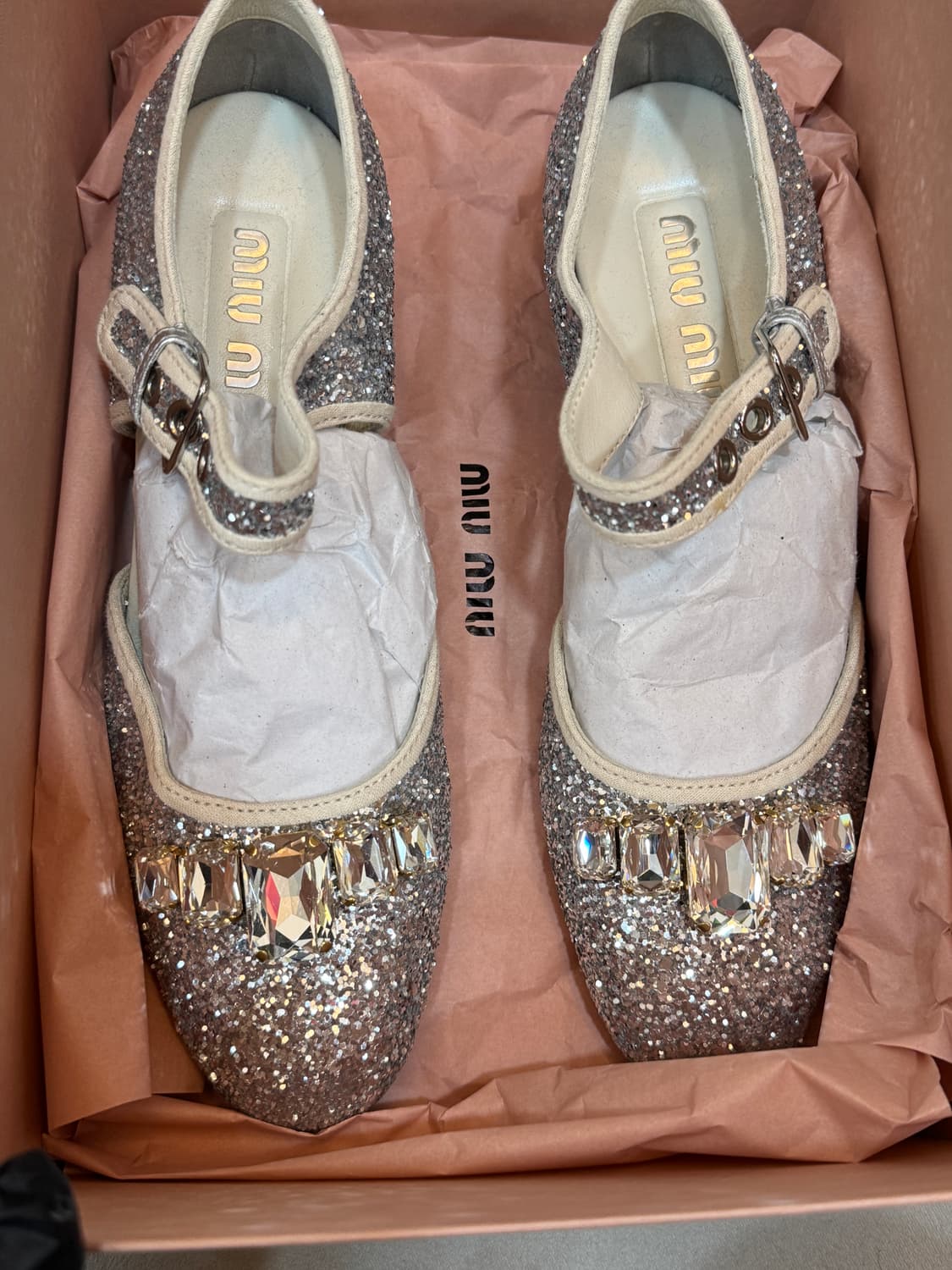 미우미우 패브릭 펌프스 구두 36.5사이즈 상품이미지2