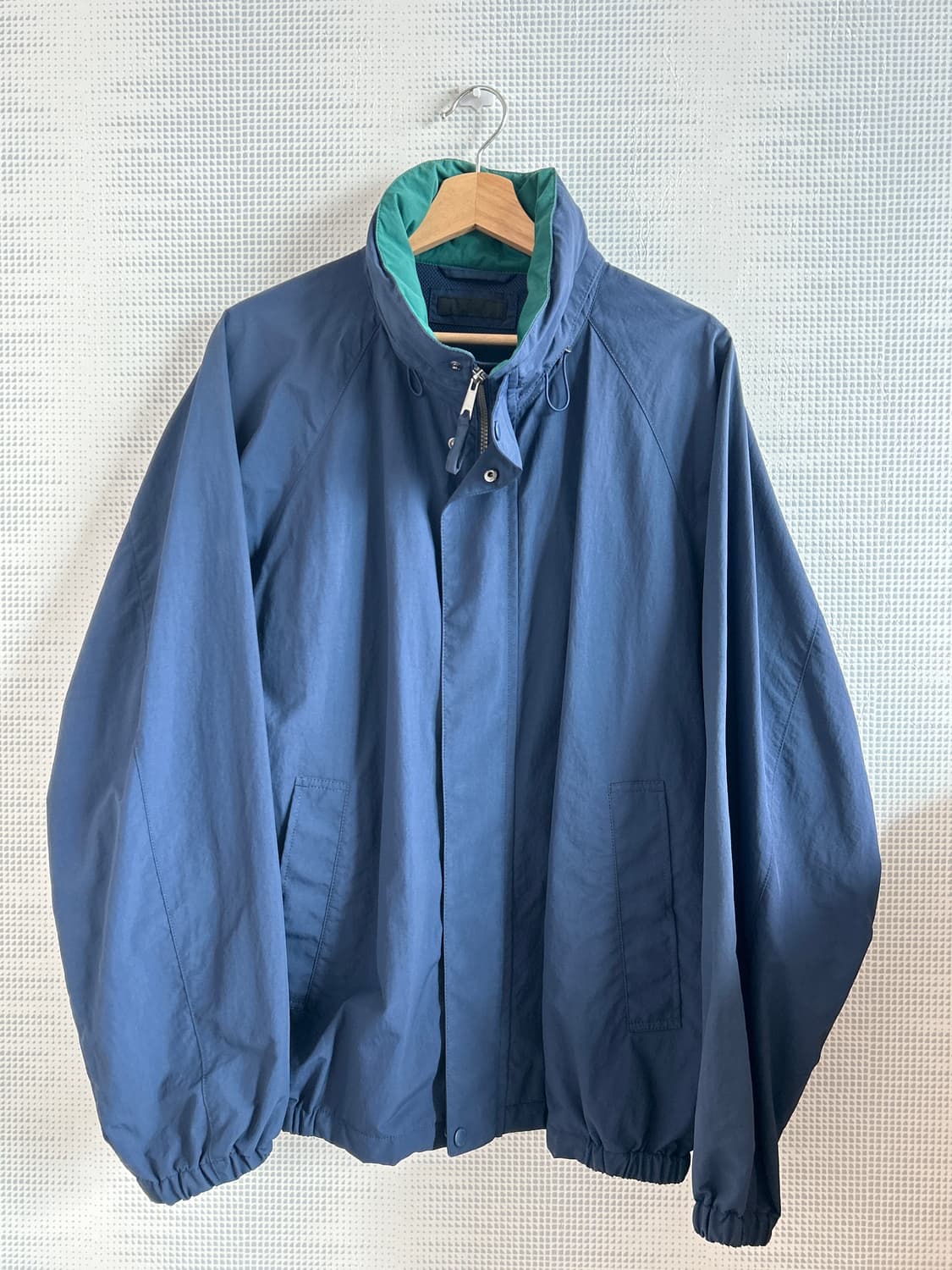 유니클로 스탠드 칼라 쇼트 블루종 네이비[XL] 상품이미지2