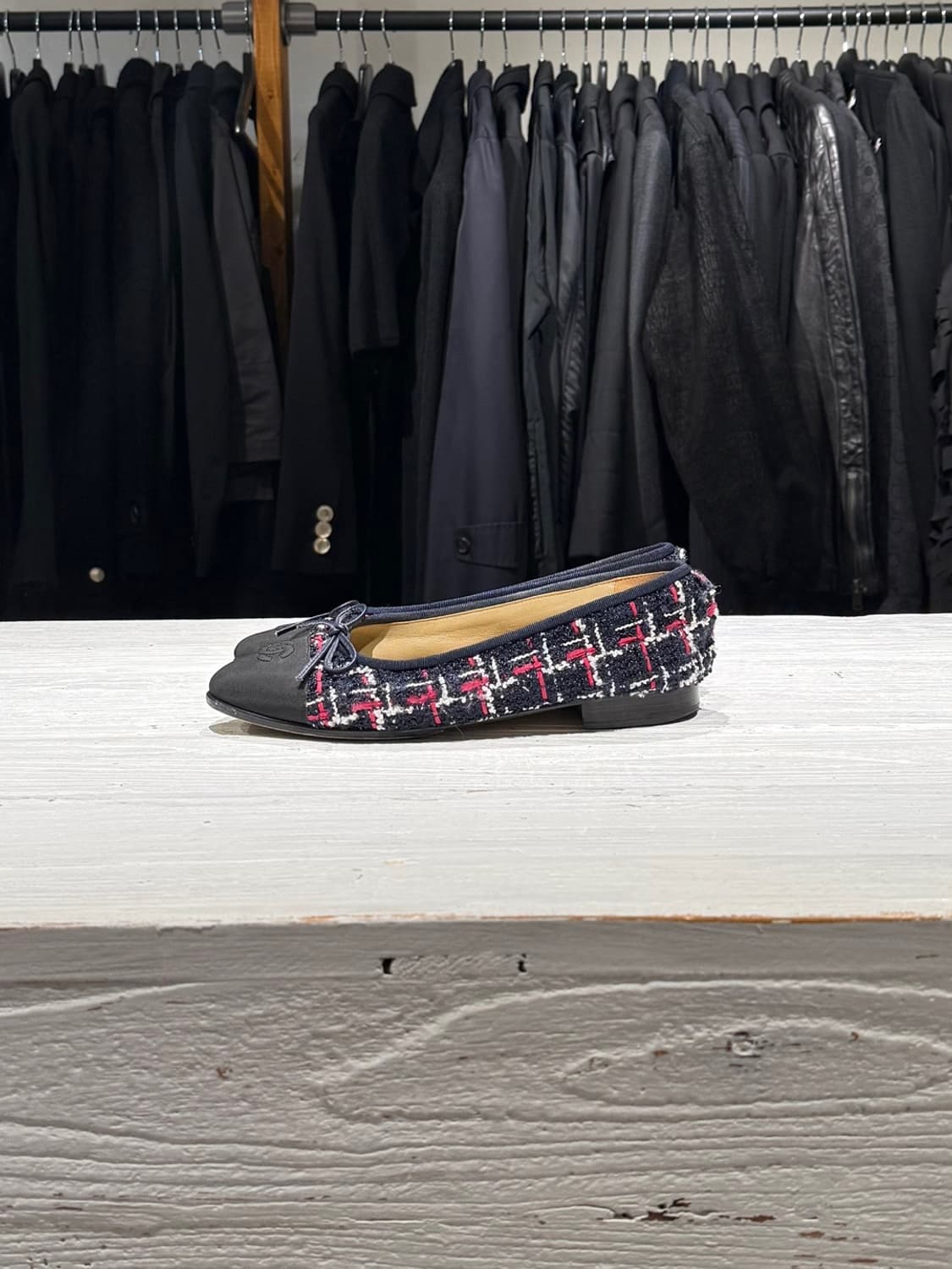 샤넬 블랙 레드 트위드 발레리나 플랫 슈즈 상품이미지4