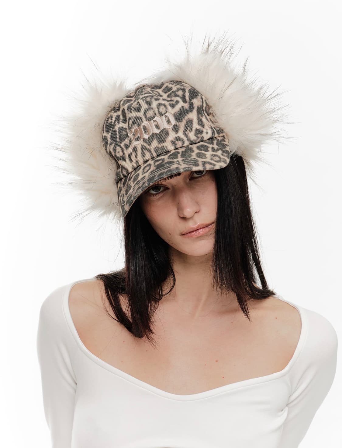 2000아카이브스 퍼 이어플랩 캡 레오파드 상품이미지1