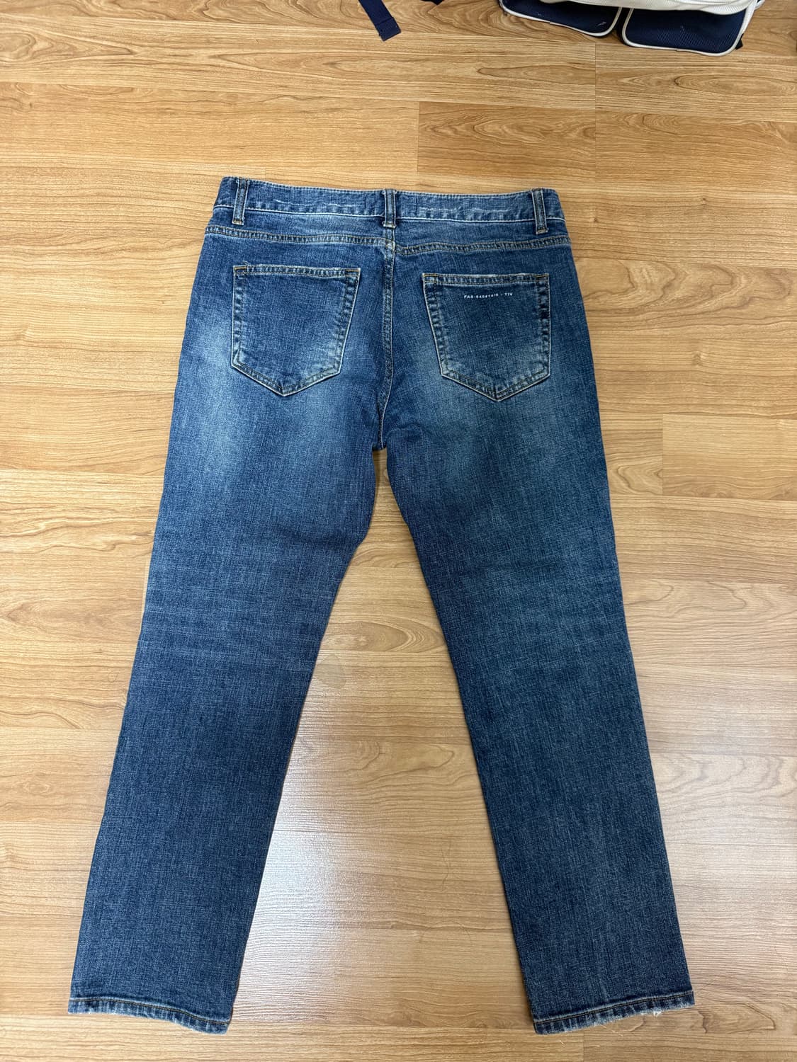 페이탈리즘 타이디 크롭진 48 상품이미지1