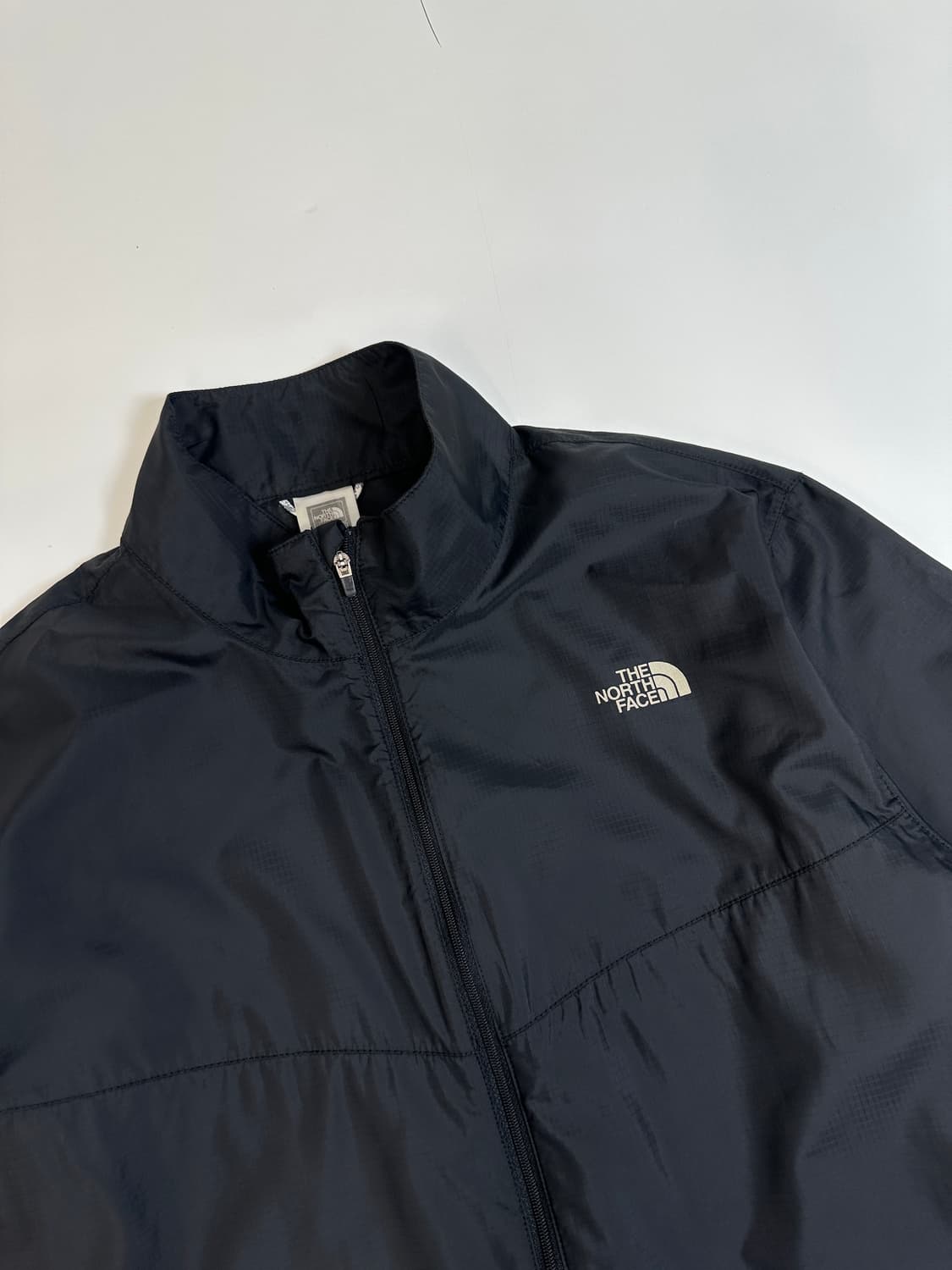 노스페이스 바람막이 (m) 상품이미지2