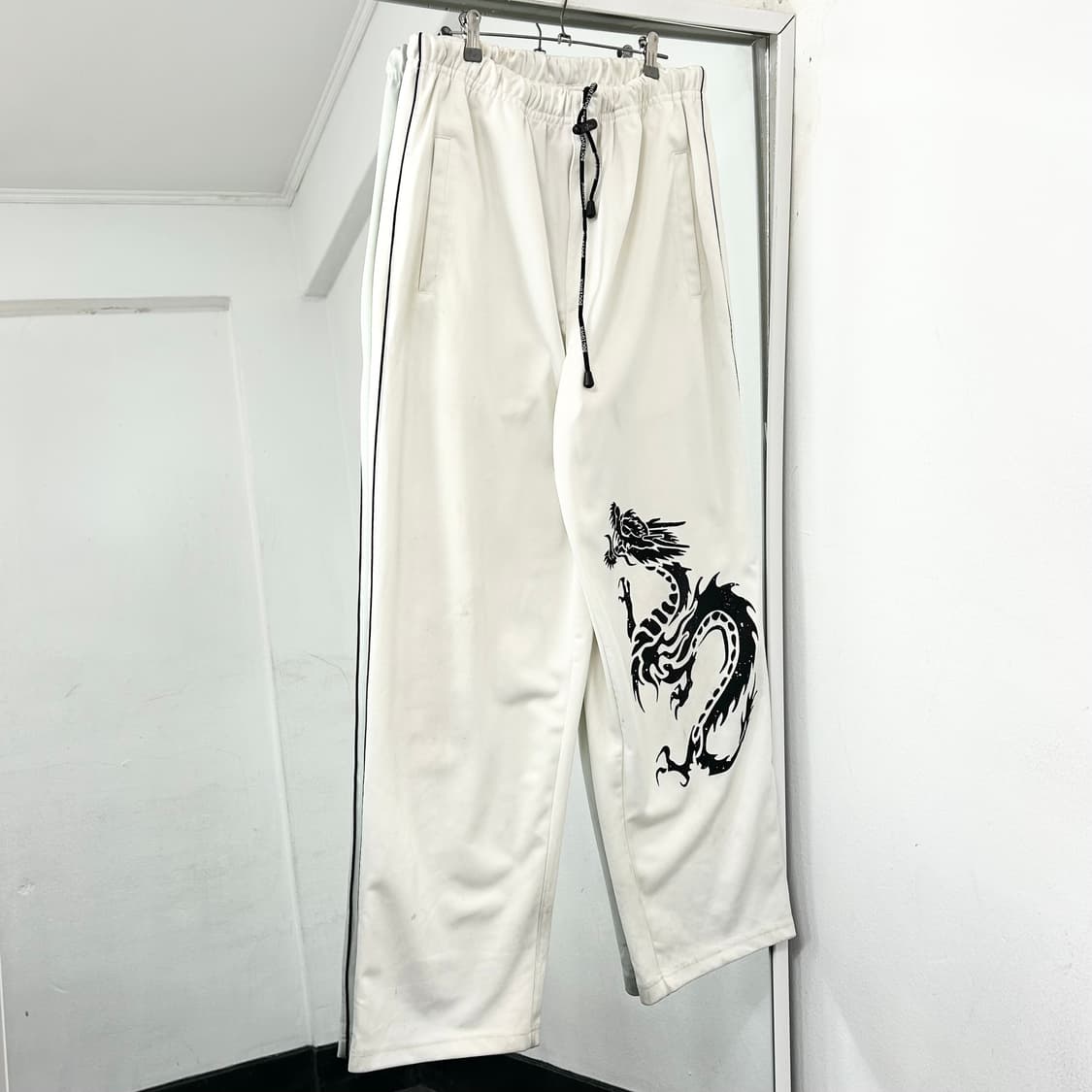 도그타운 블랙드래곤 트랙 팬츠 상품이미지5